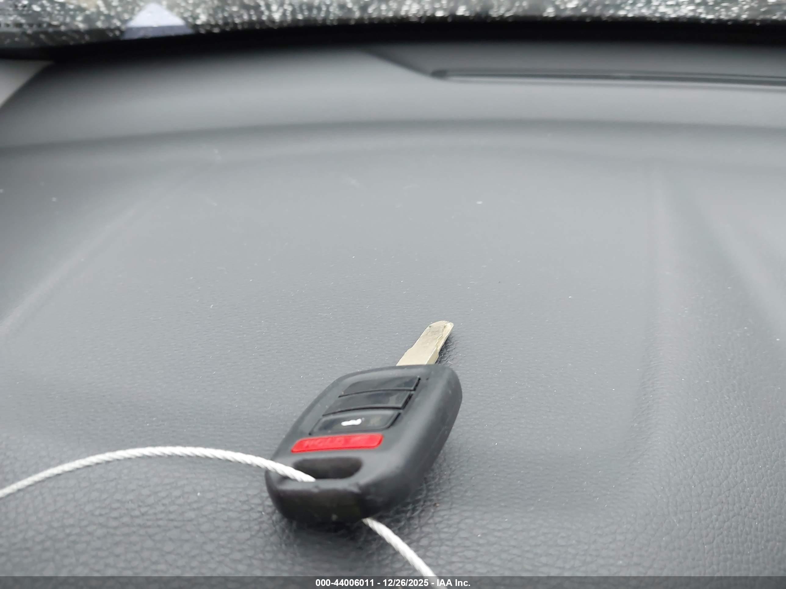 HONDA CR-V image 11