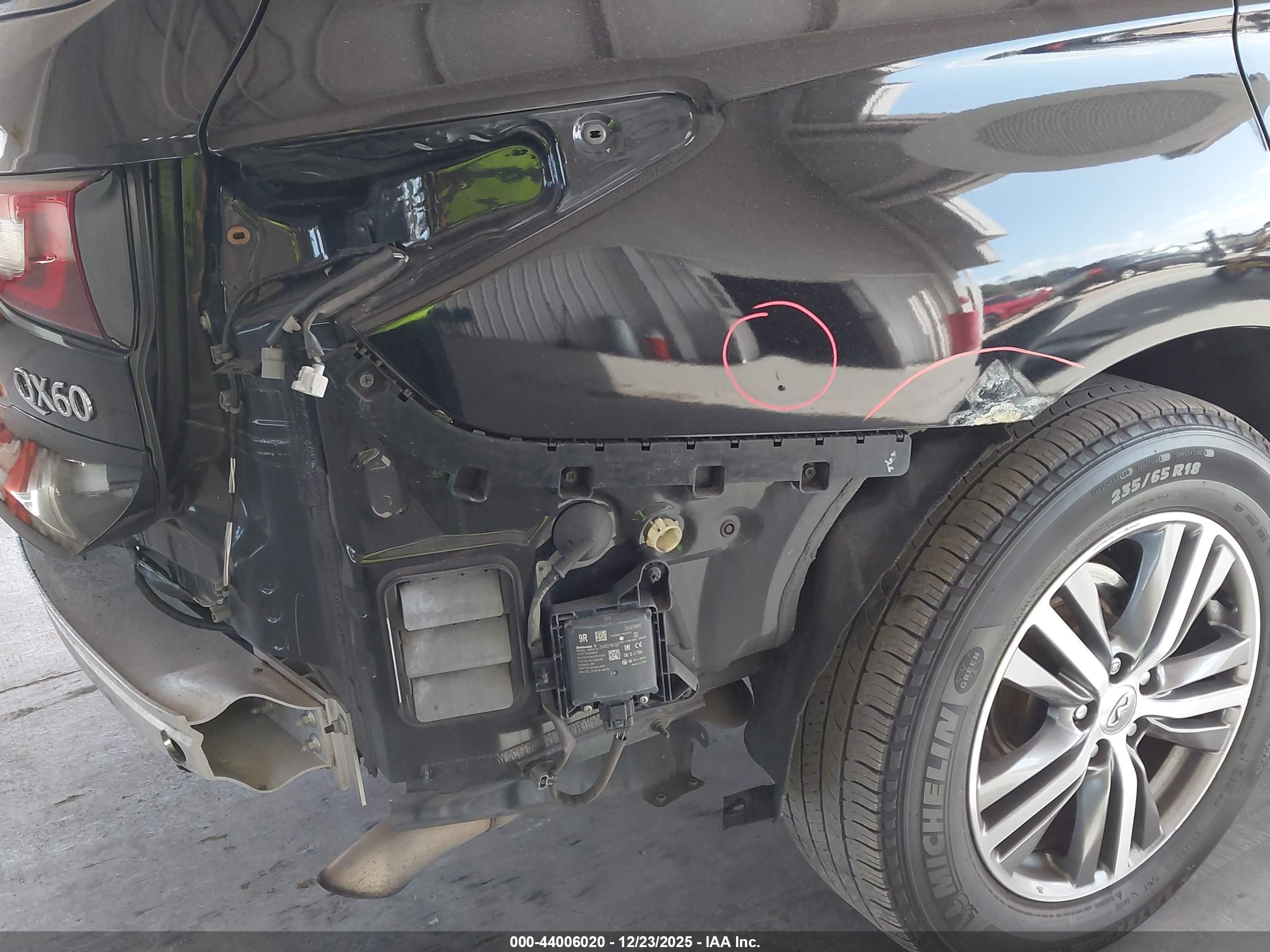 INFINITI QX60 image 6
