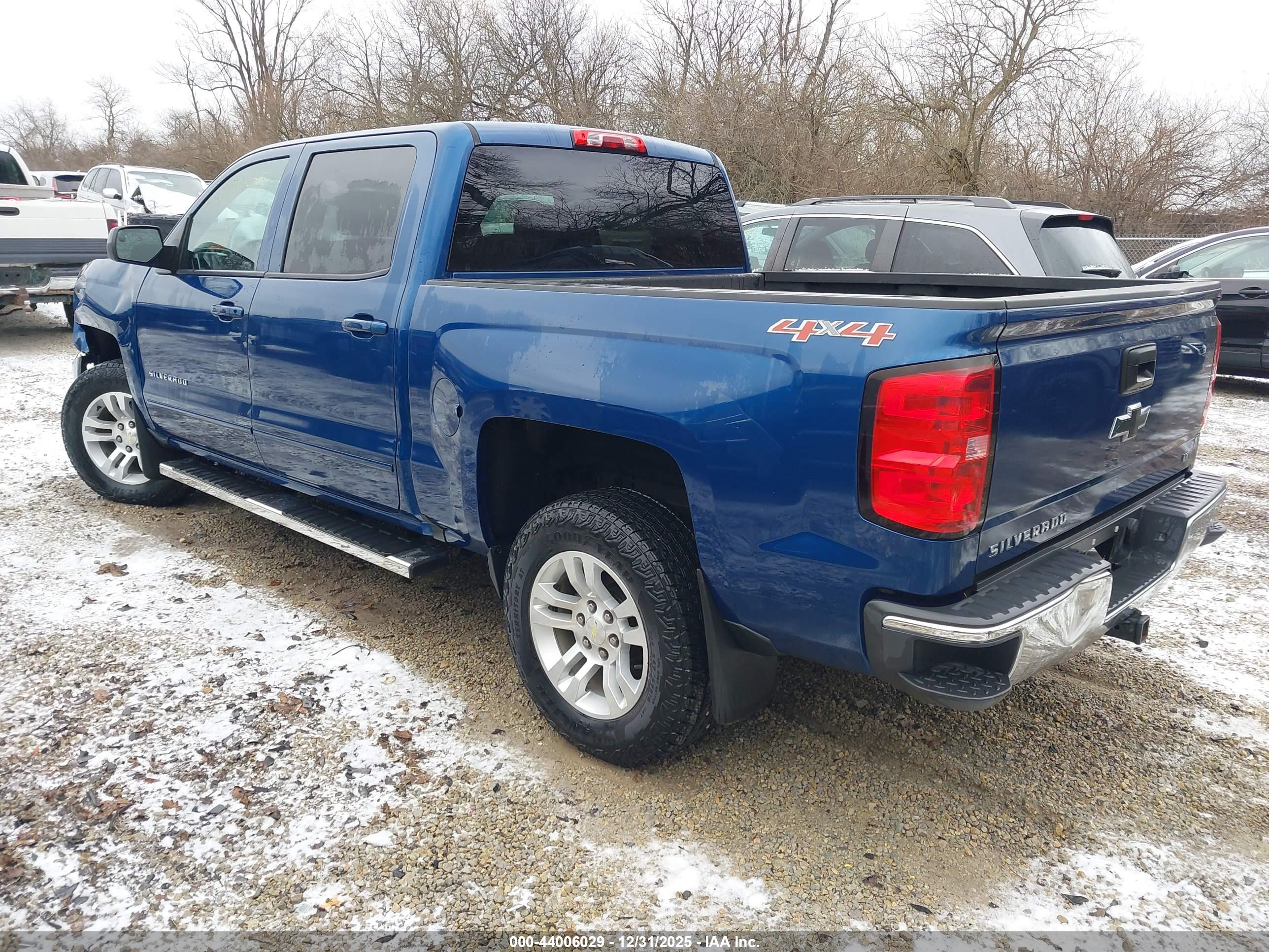 CHEVROLET SILVERADO image 3