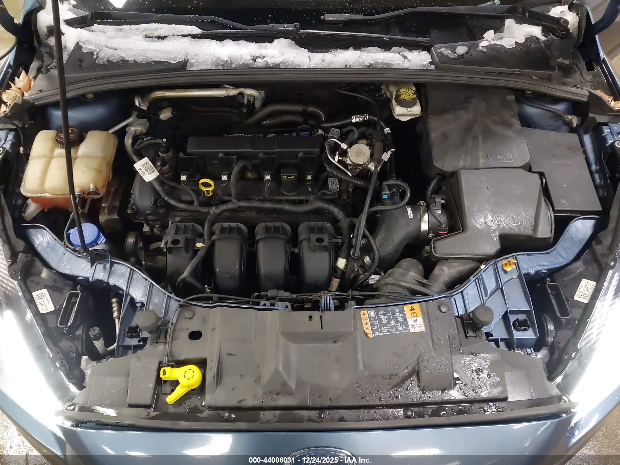 FORD FOCUS image 10