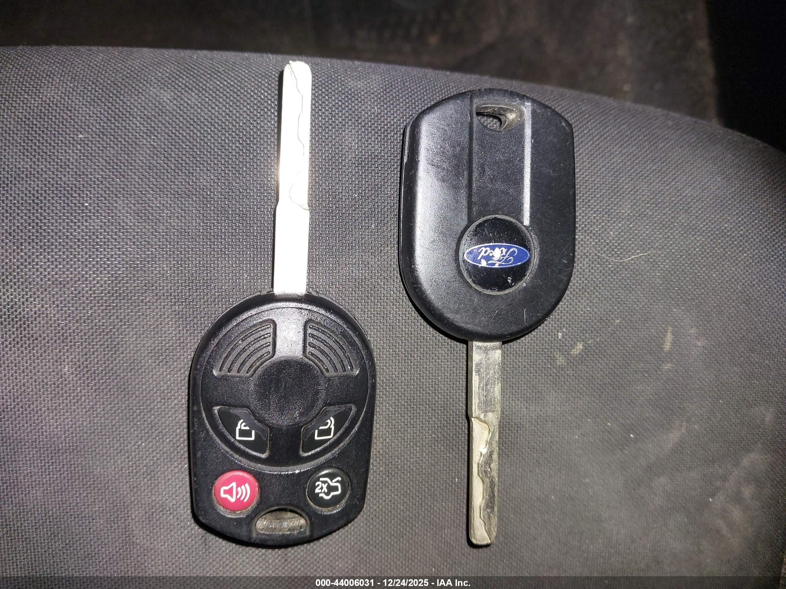 FORD FOCUS image 11