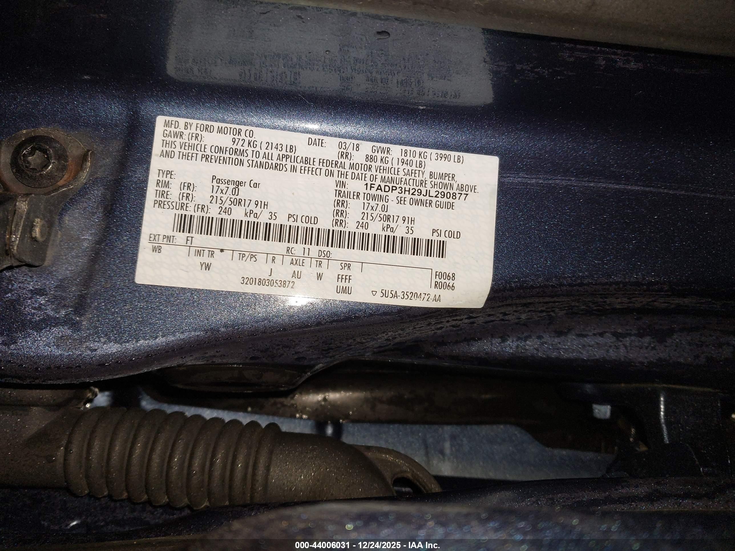 FORD FOCUS image 9