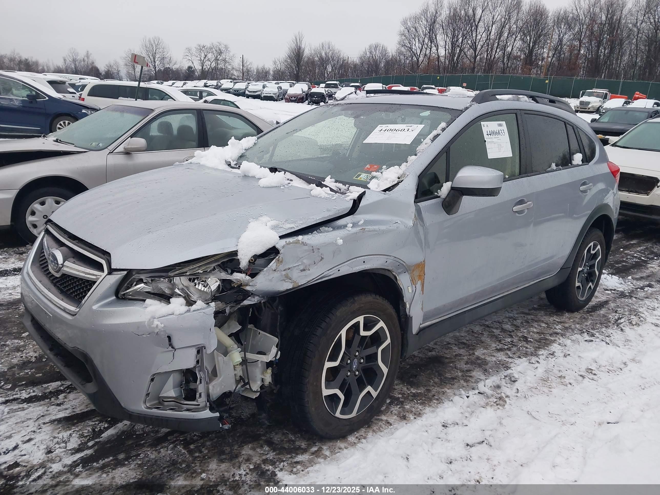 SUBARU CROSSTREK image 2