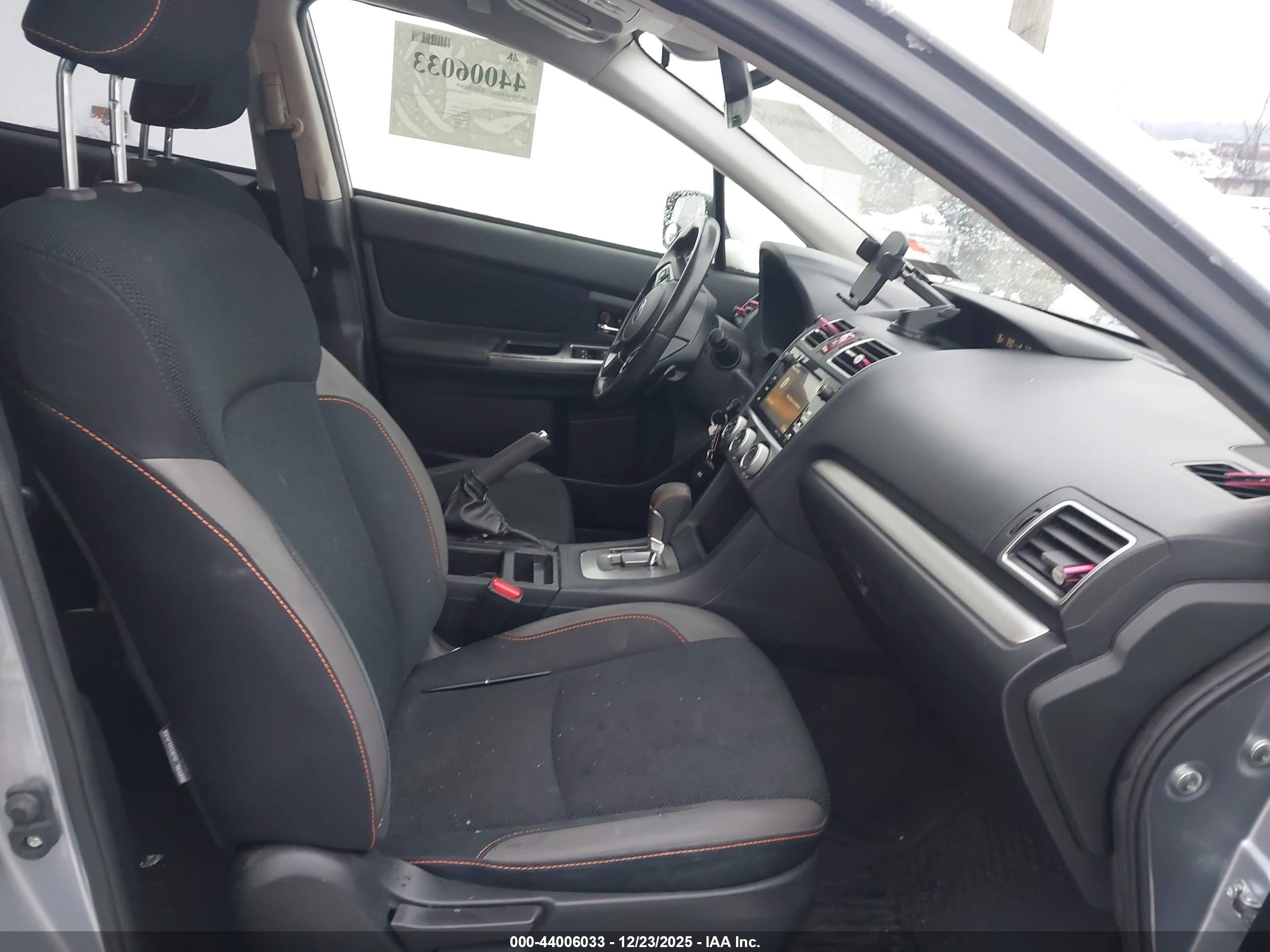 SUBARU CROSSTREK image 5