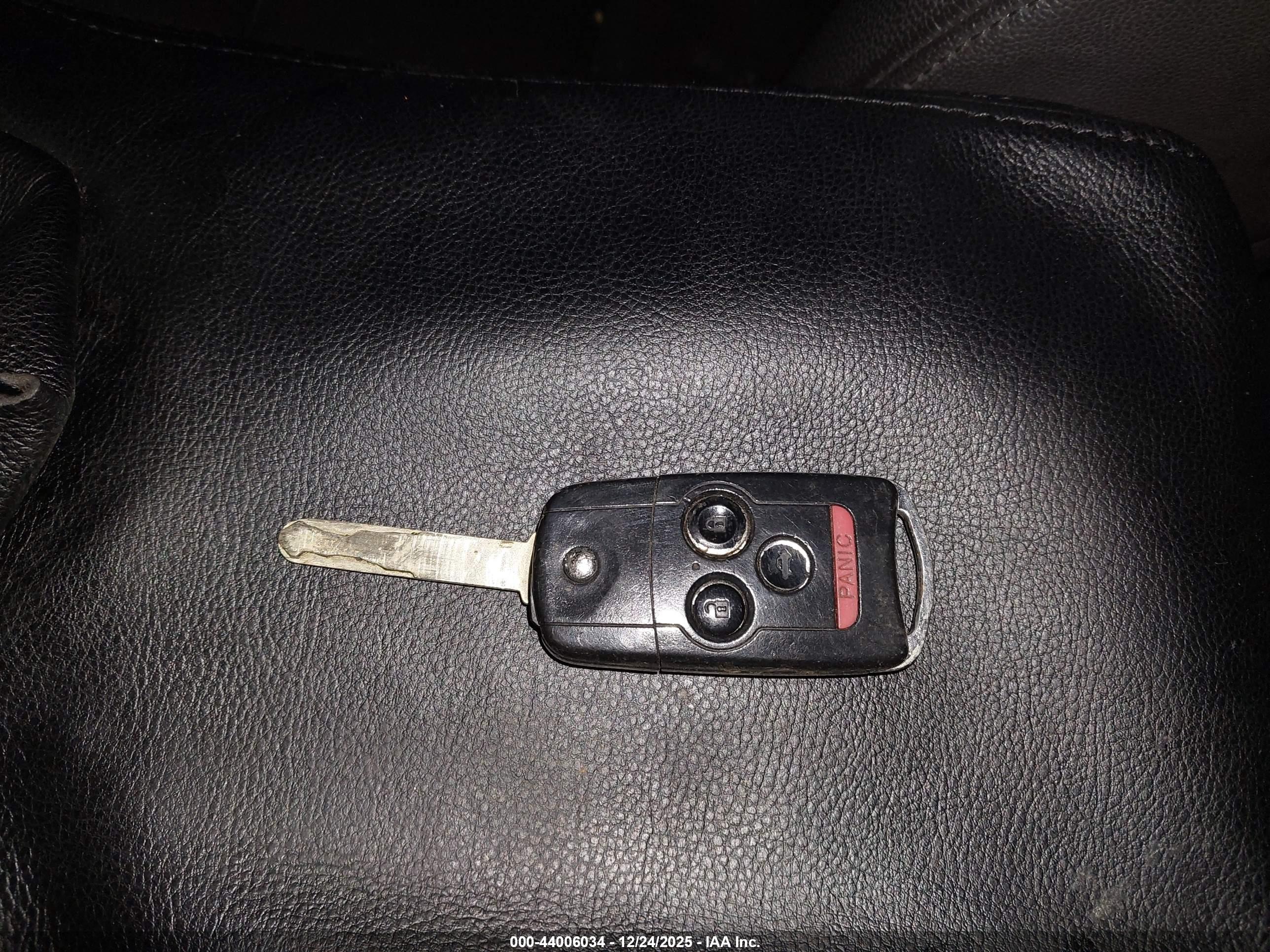 ACURA TL image 11