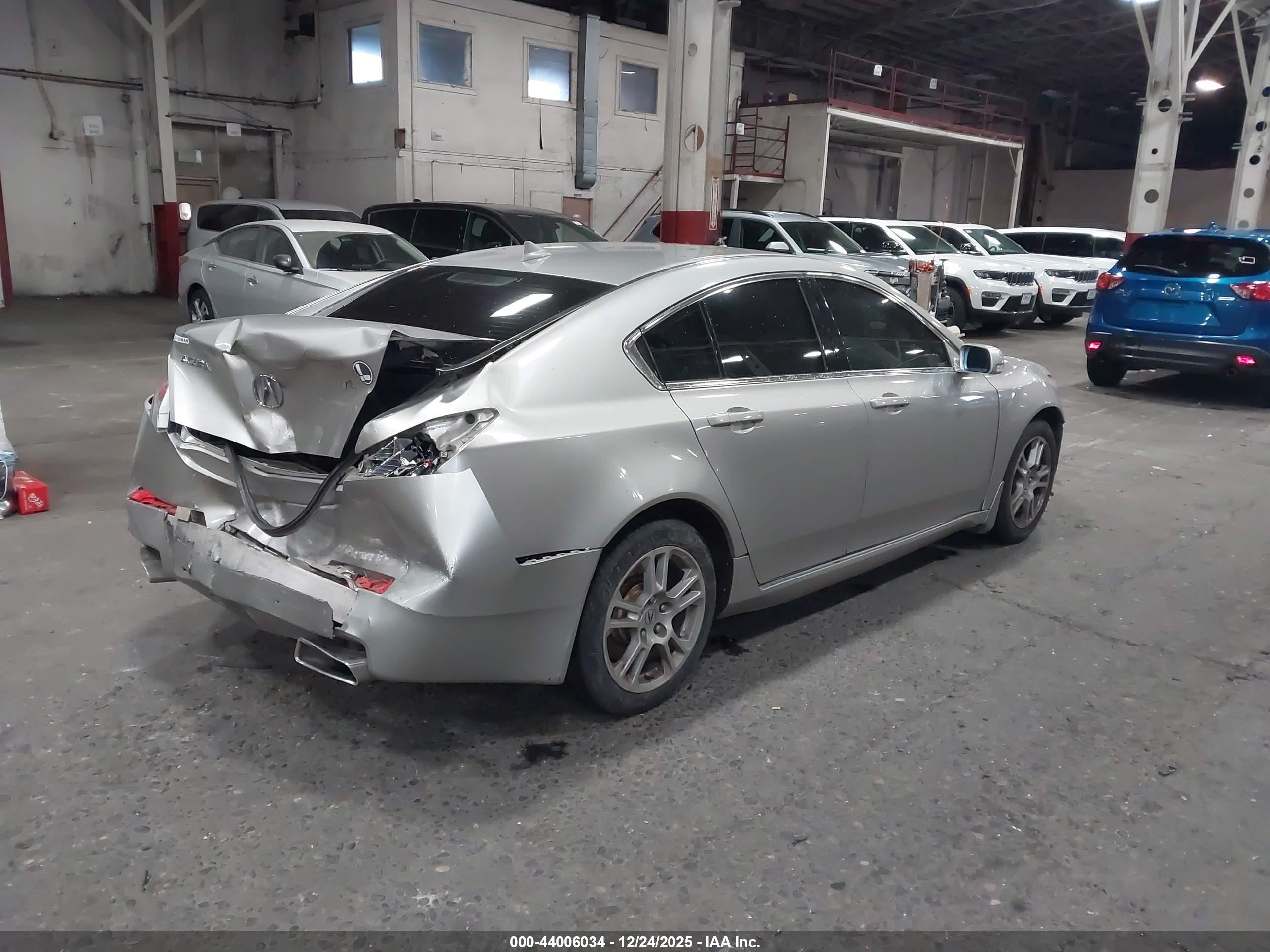 ACURA TL image 4