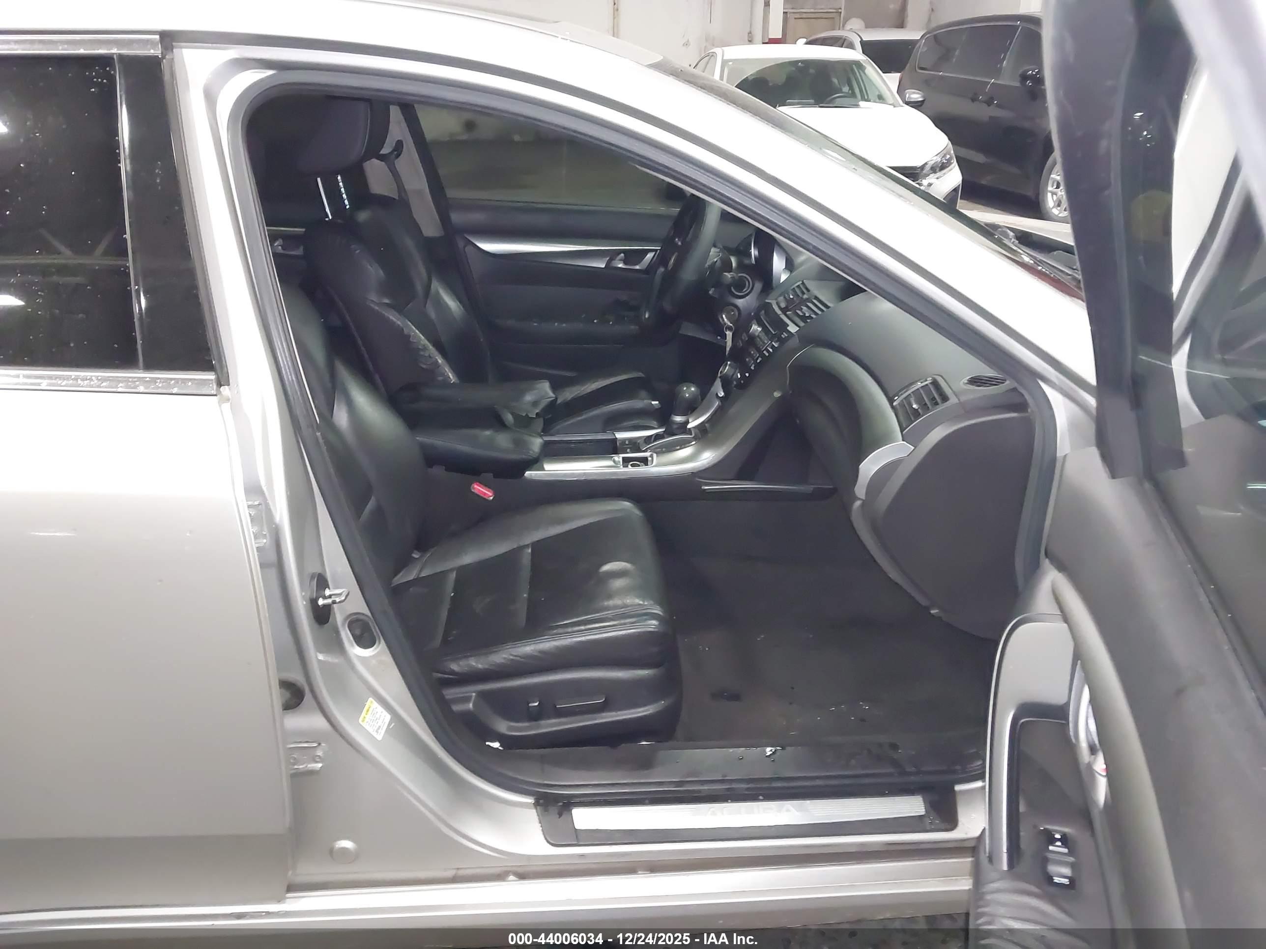 ACURA TL image 5