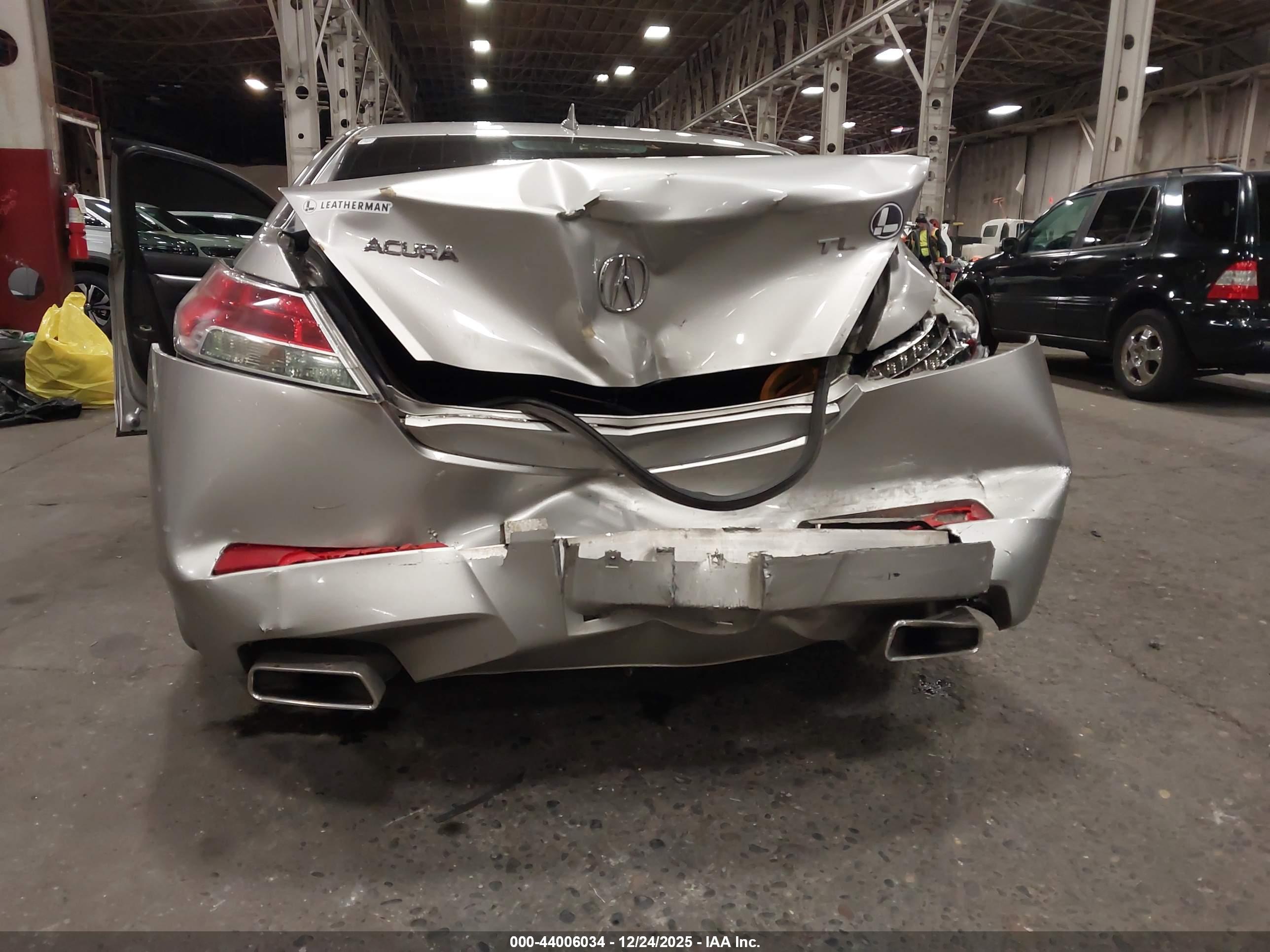 ACURA TL image 6