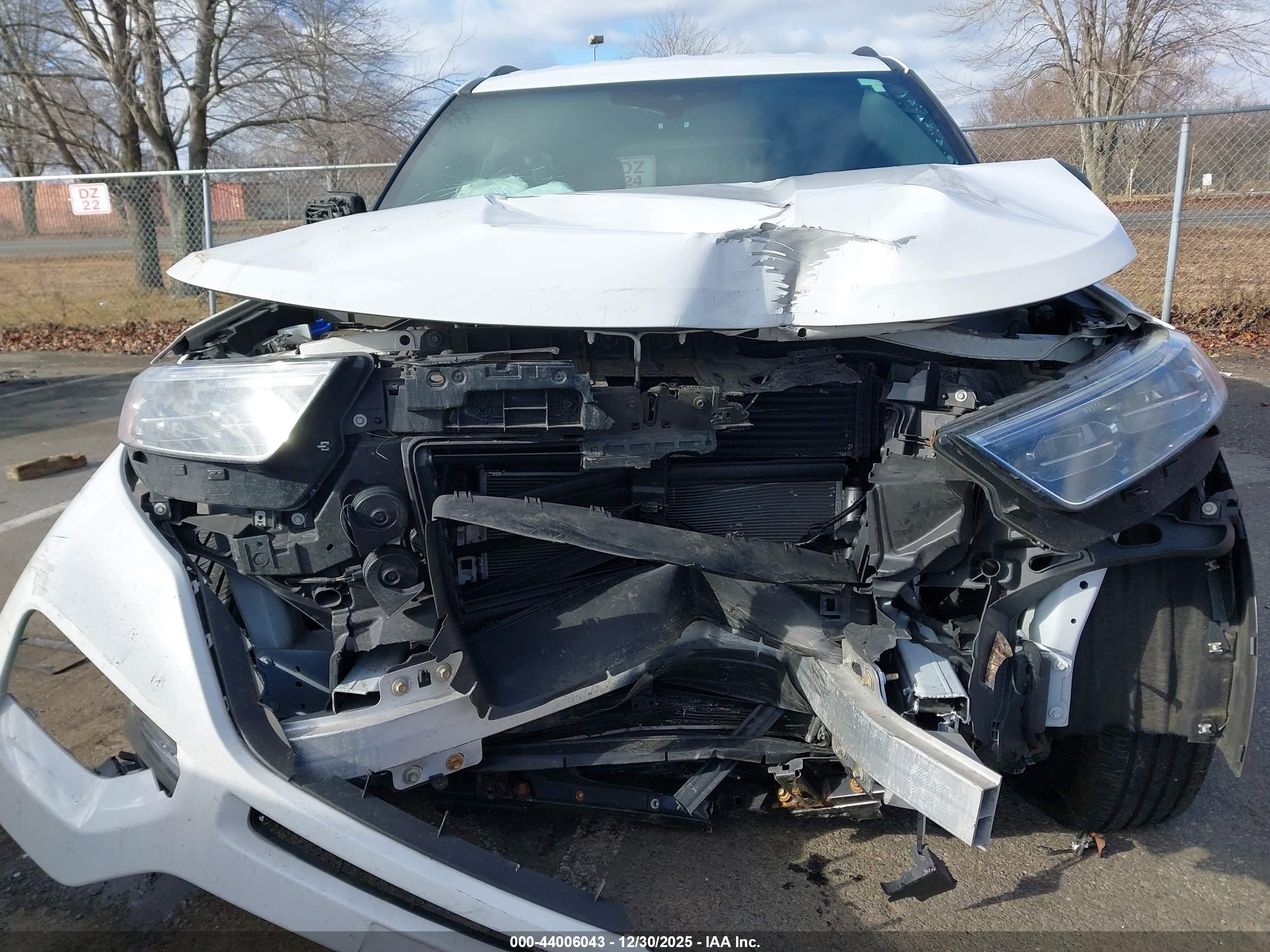 FORD EXPLORER image 6