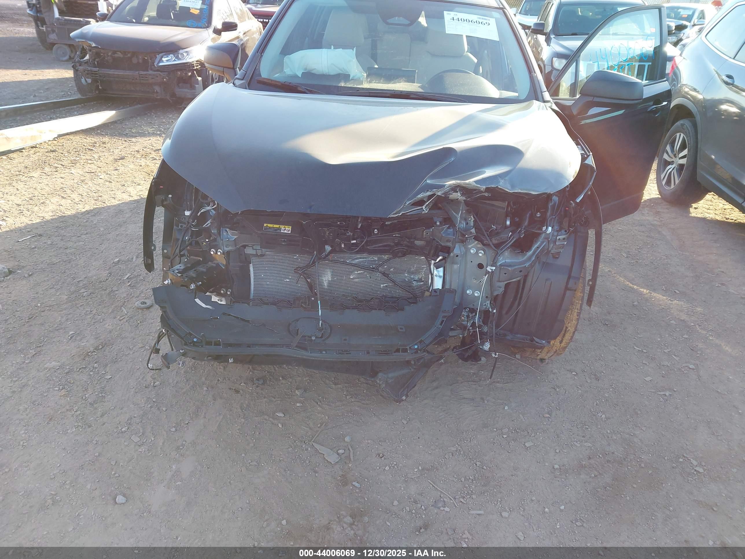 TOYOTA COROLLA image 6