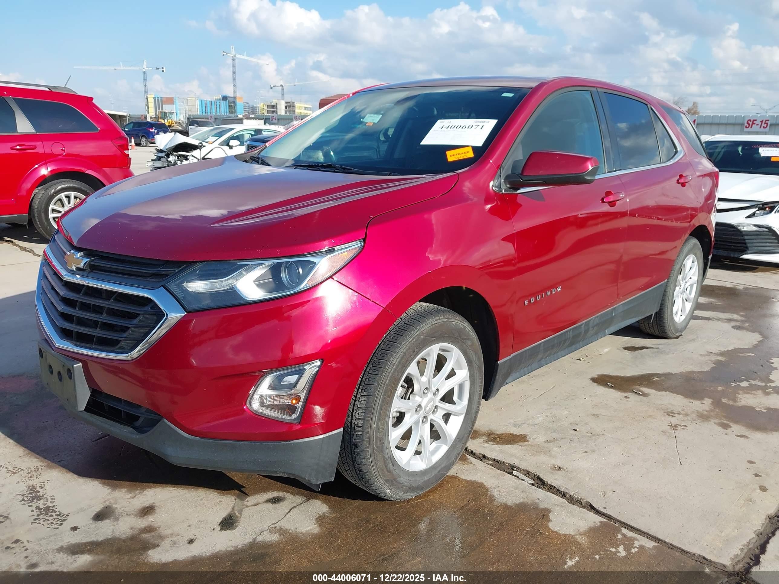 CHEVROLET EQUINOX image 2