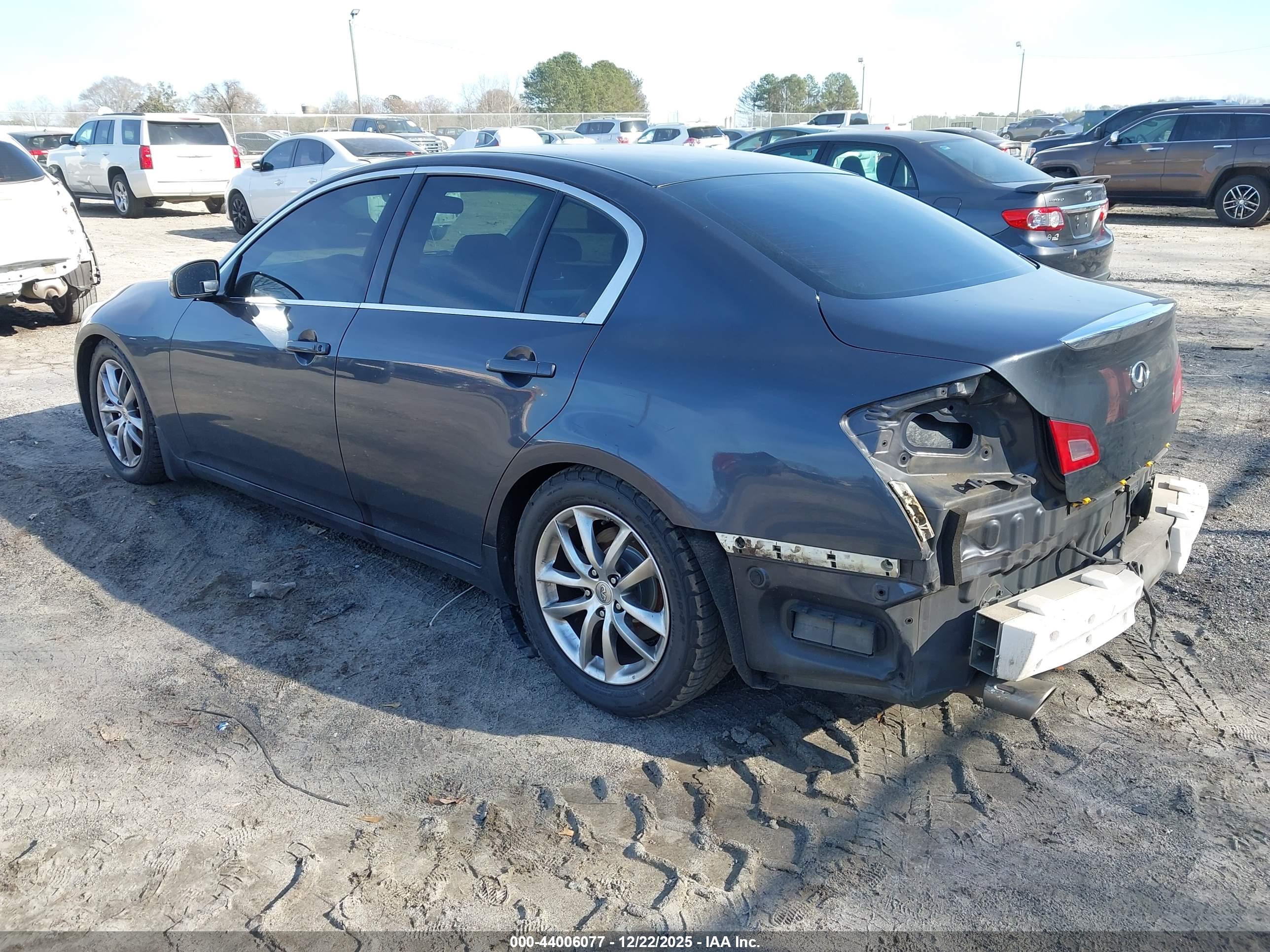 INFINITI G35 image 3