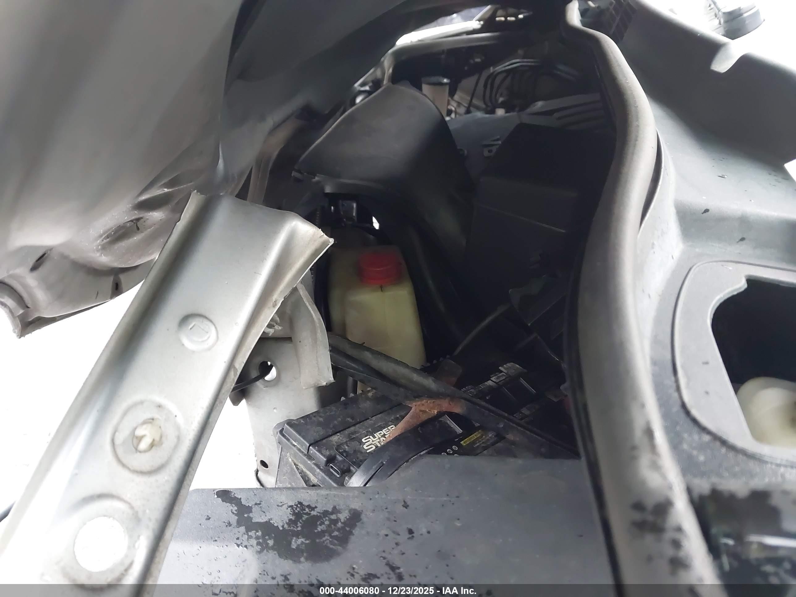 TOYOTA SIENNA image 10