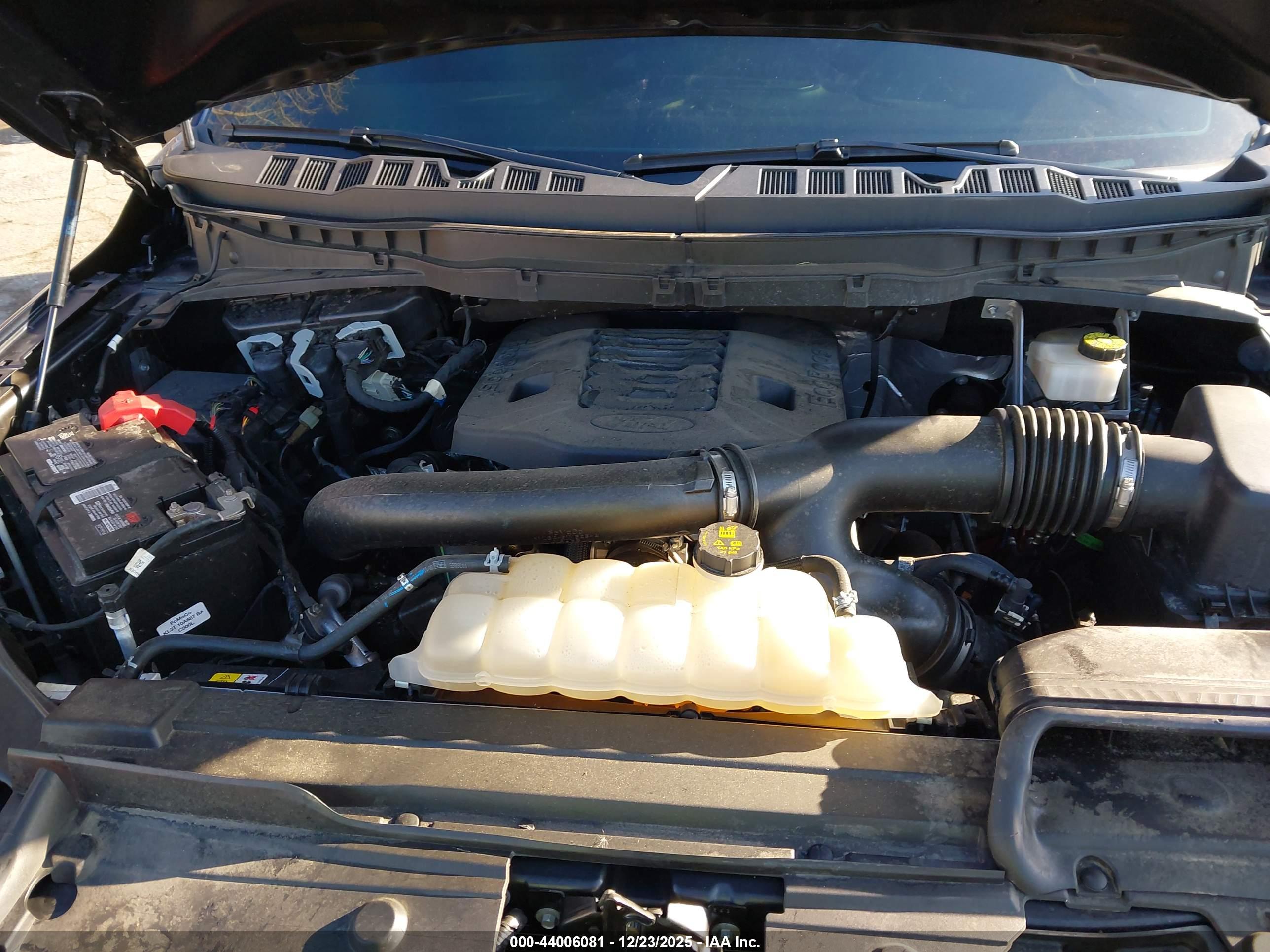FORD F-150 image 10