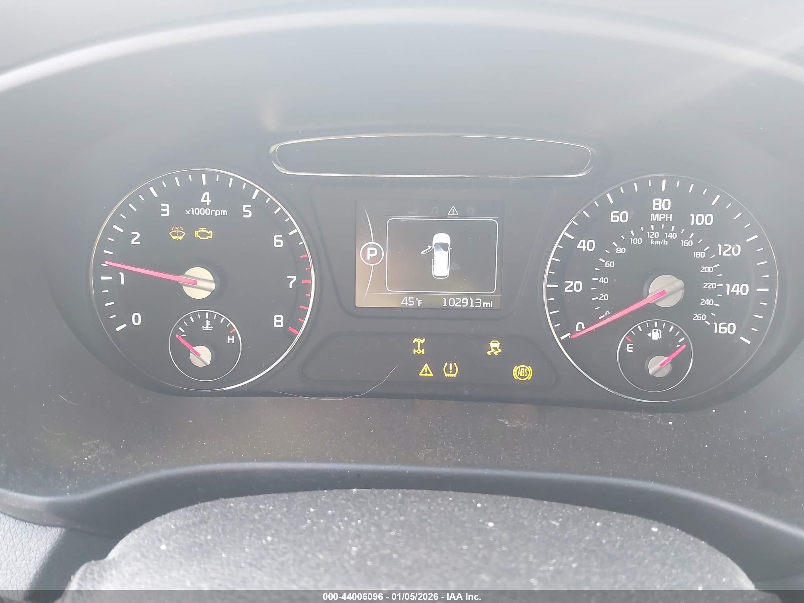 KIA SORENTO image 7