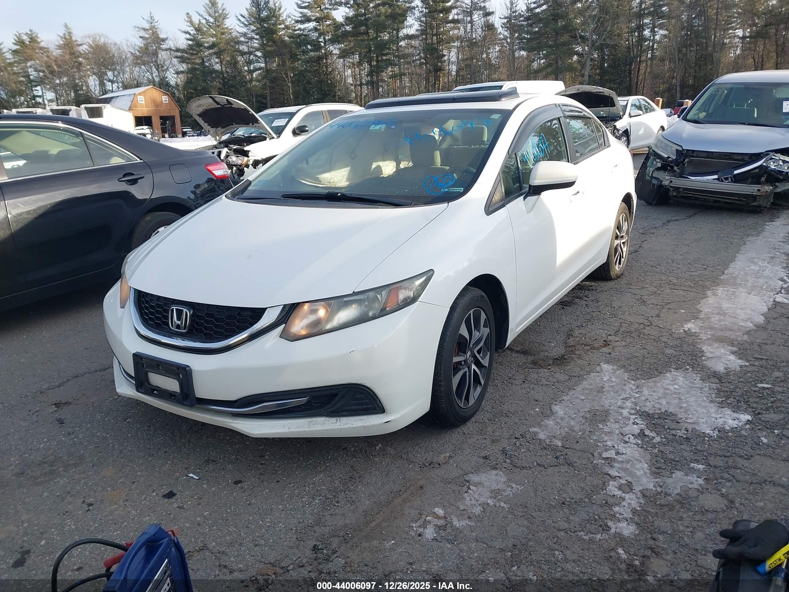 HONDA CIVIC image 2