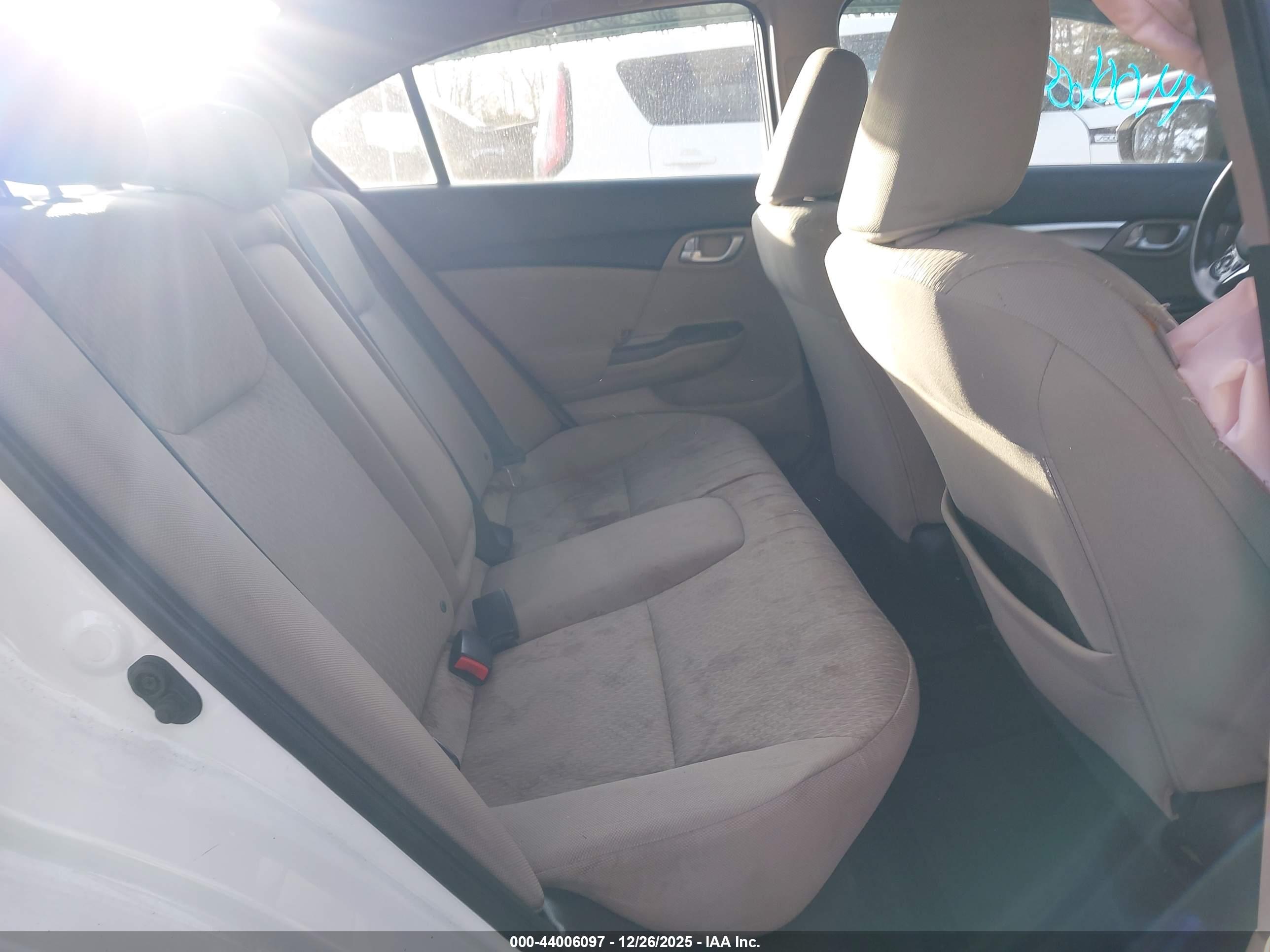 HONDA CIVIC image 8