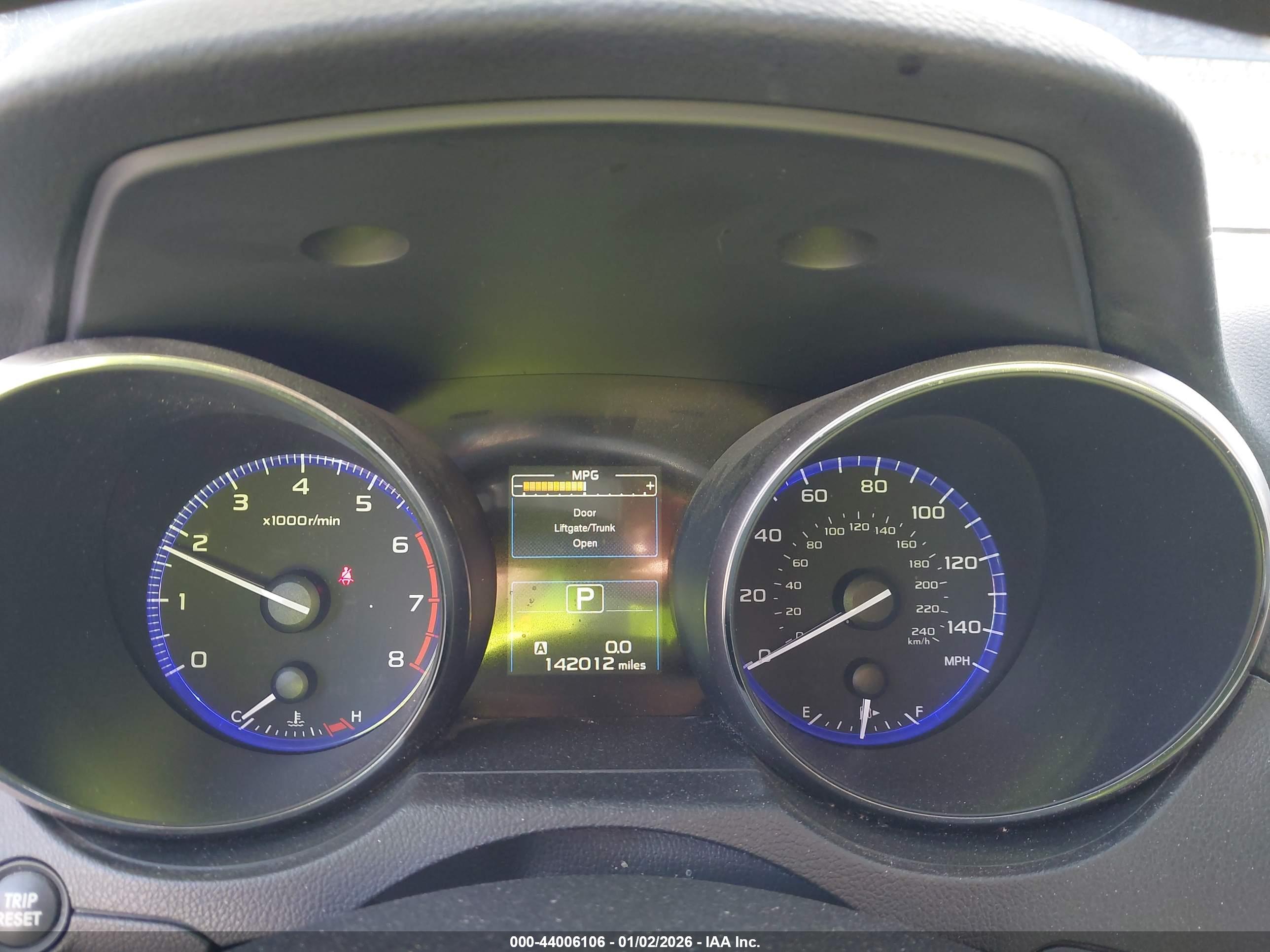 SUBARU OUTBACK image 7