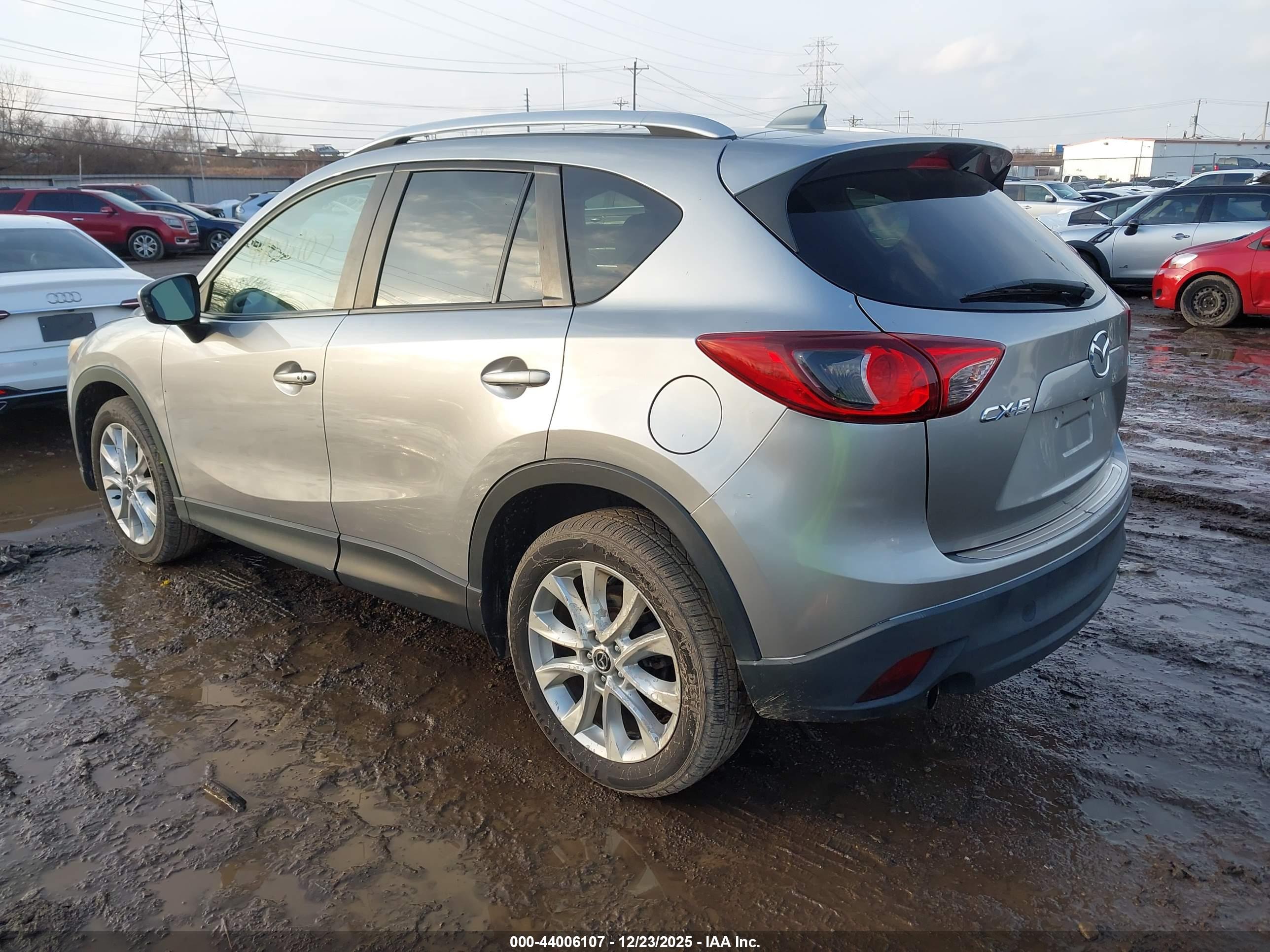 MAZDA CX-5 image 3