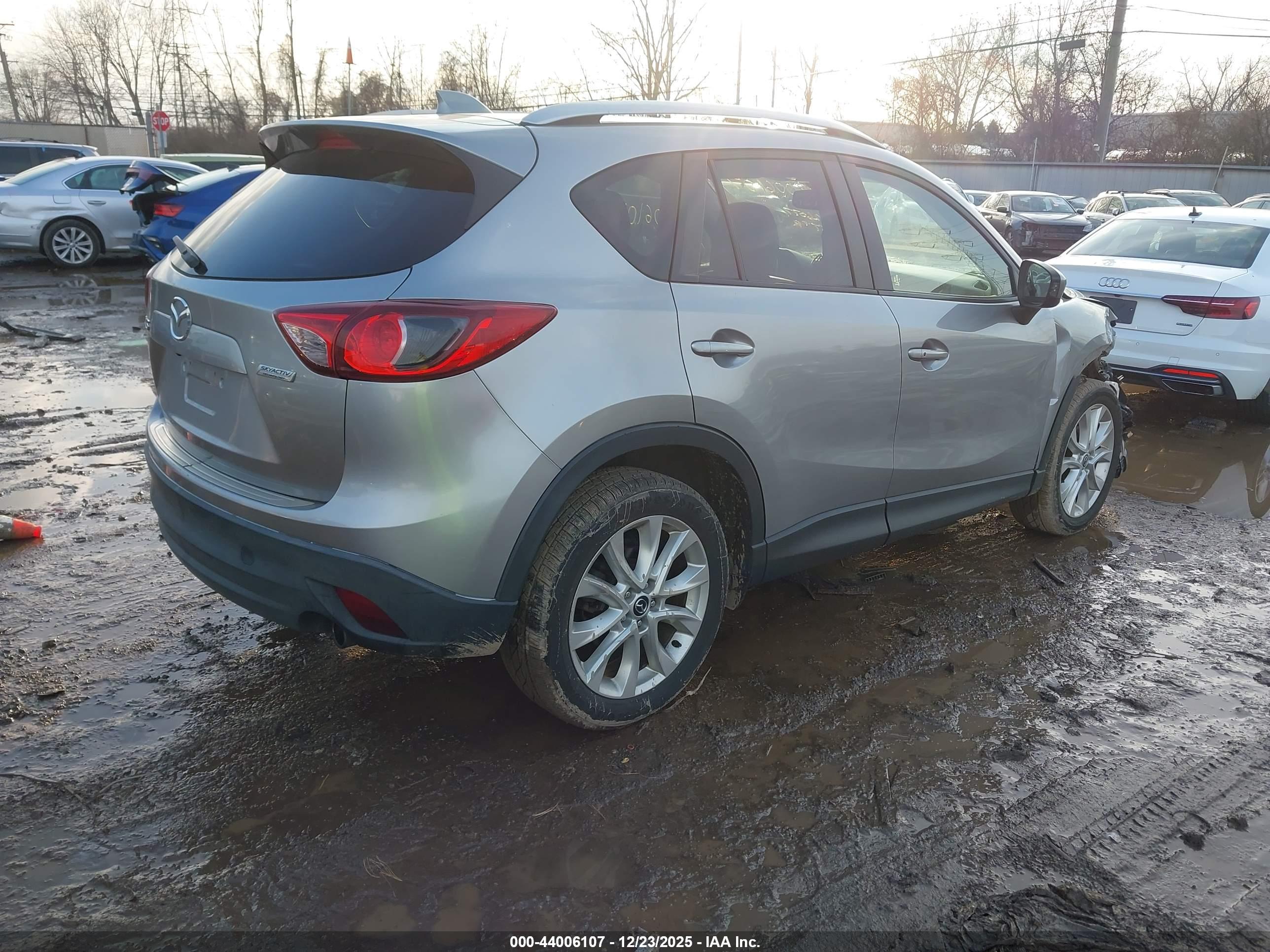 MAZDA CX-5 image 4