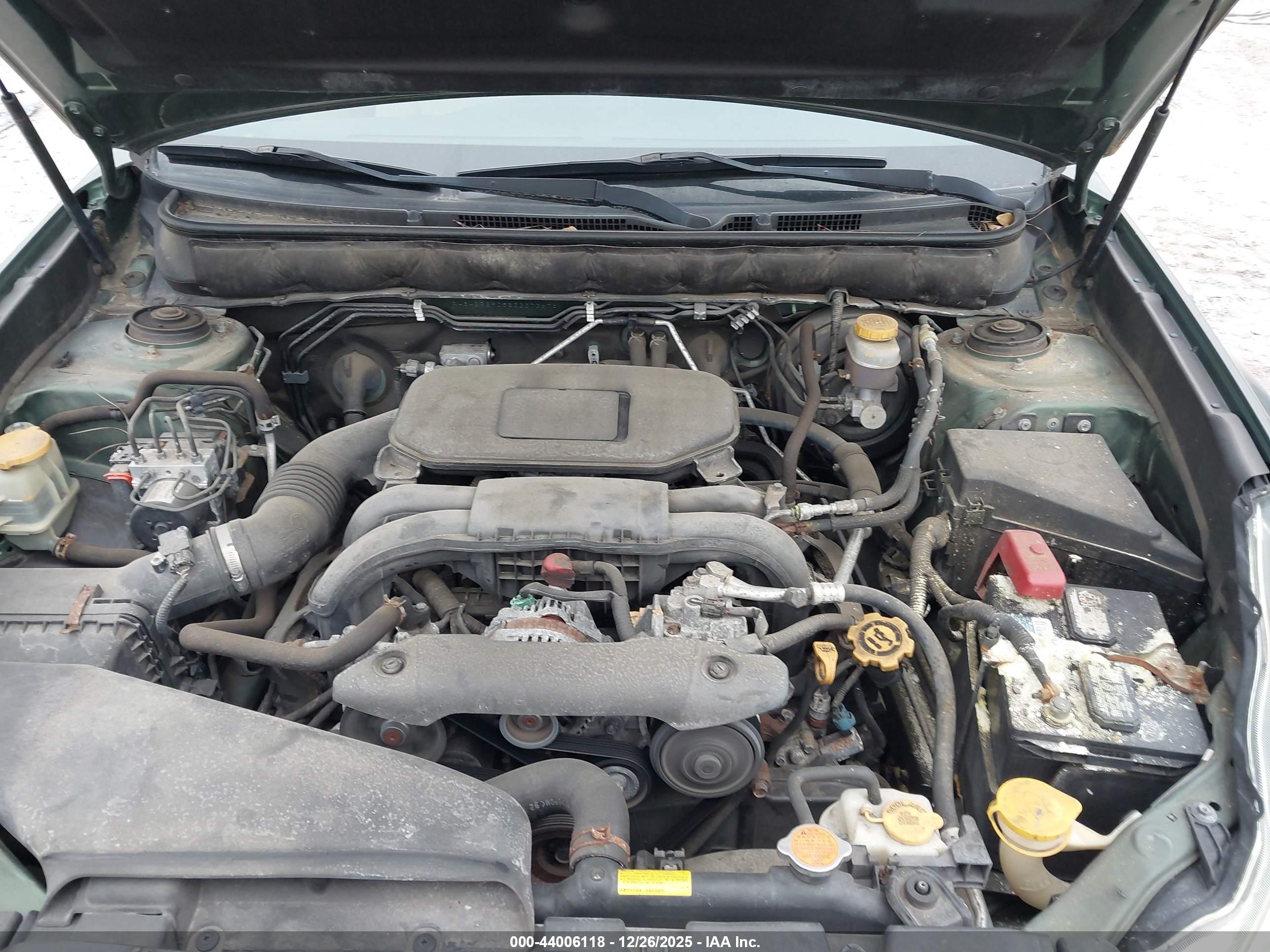 SUBARU OUTBACK image 10