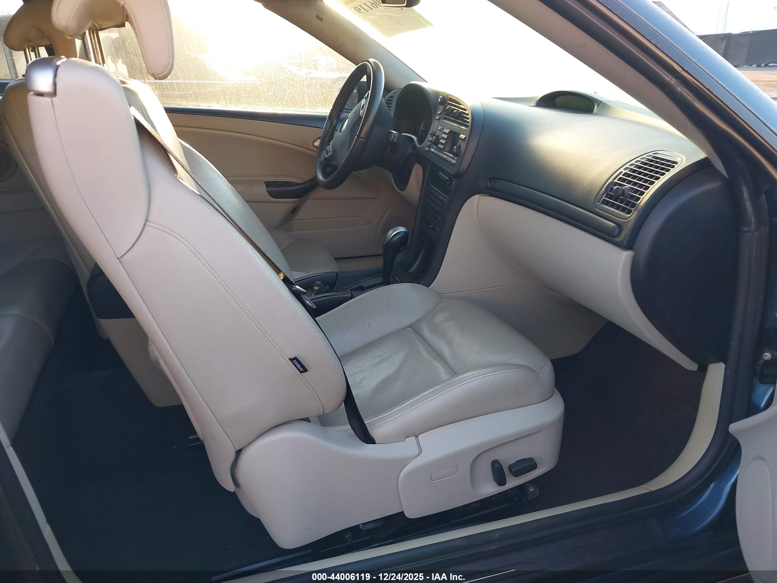 SAAB 9-3 image 5