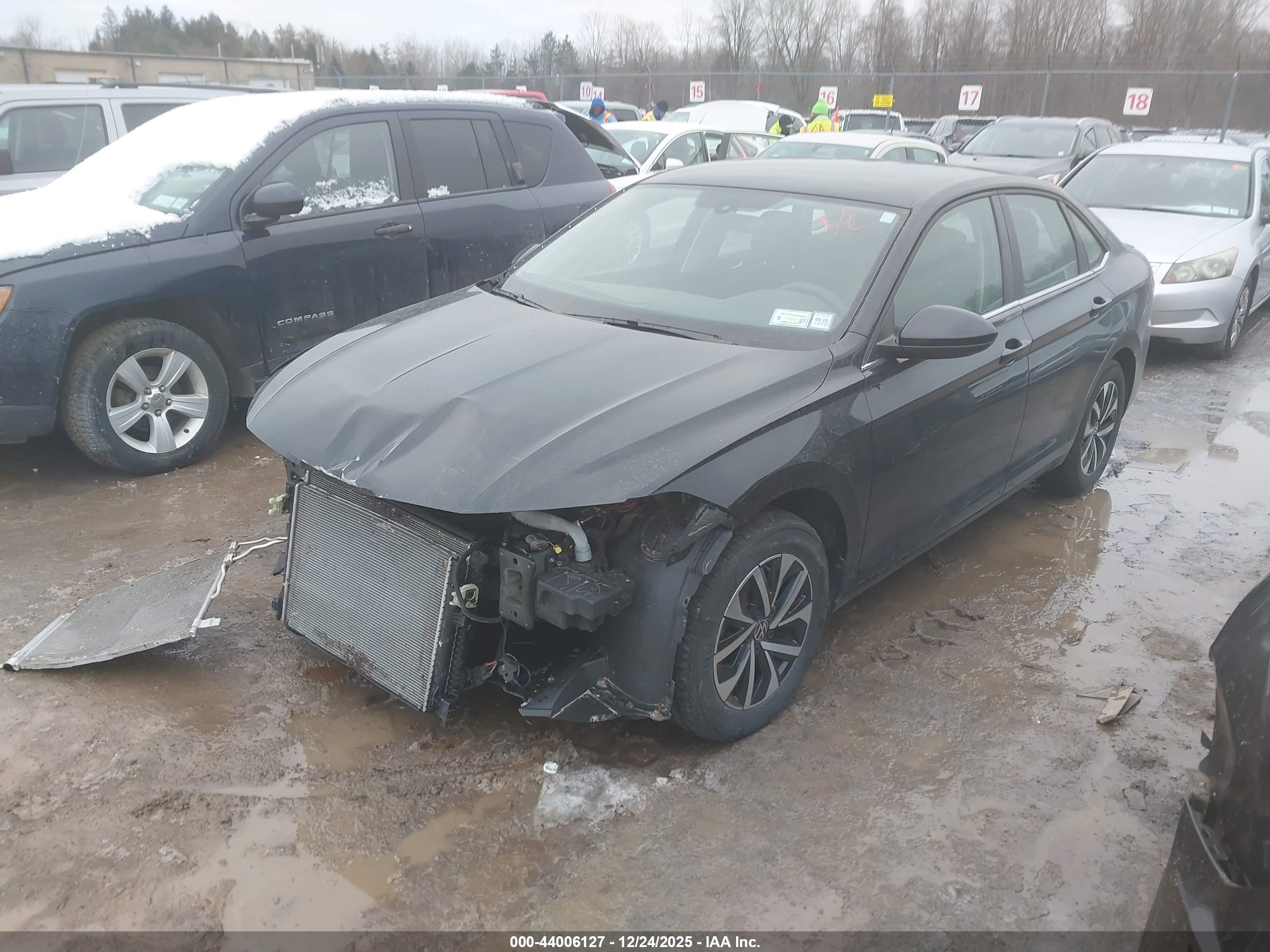 VOLKSWAGEN JETTA image 2