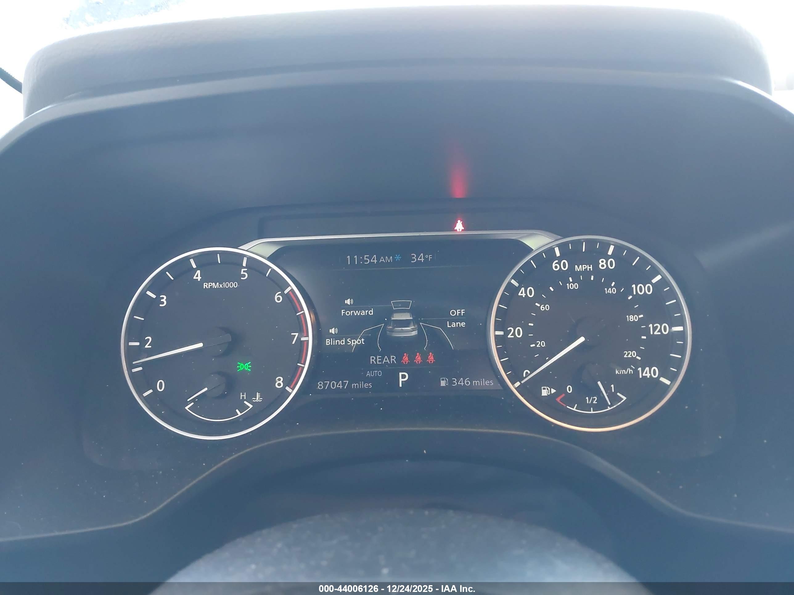 NISSAN ROGUE image 7