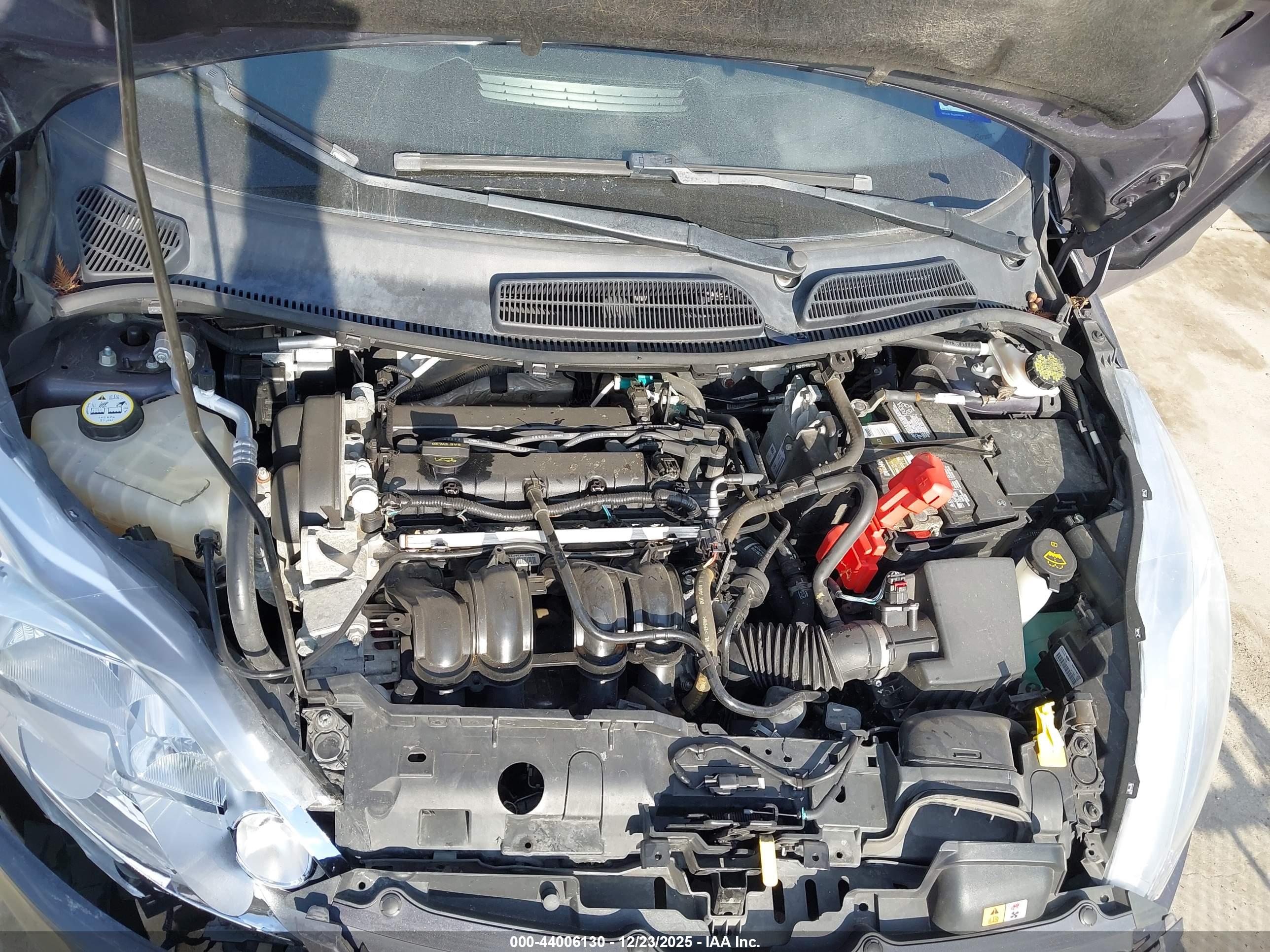 FORD FIESTA image 10