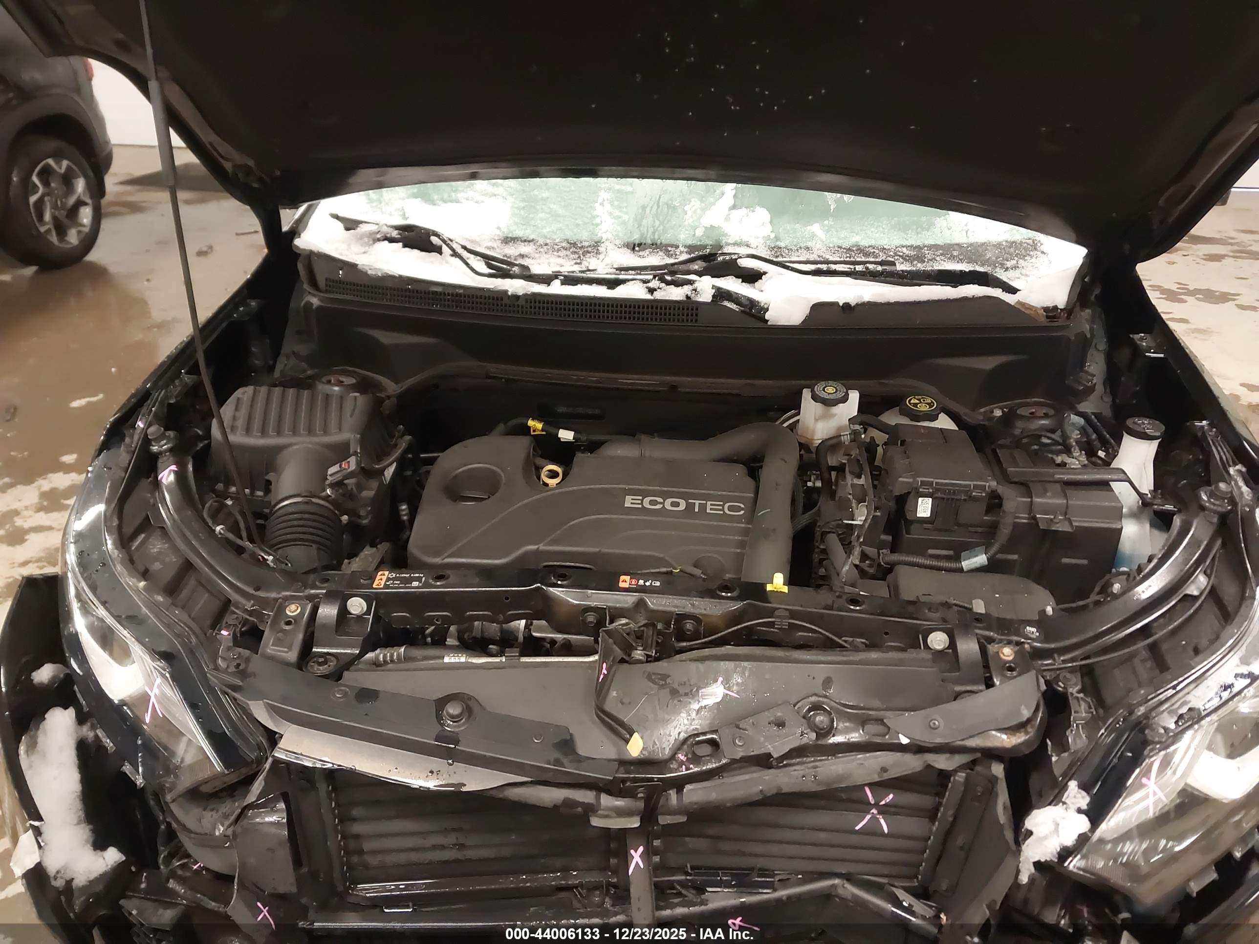 CHEVROLET EQUINOX image 10