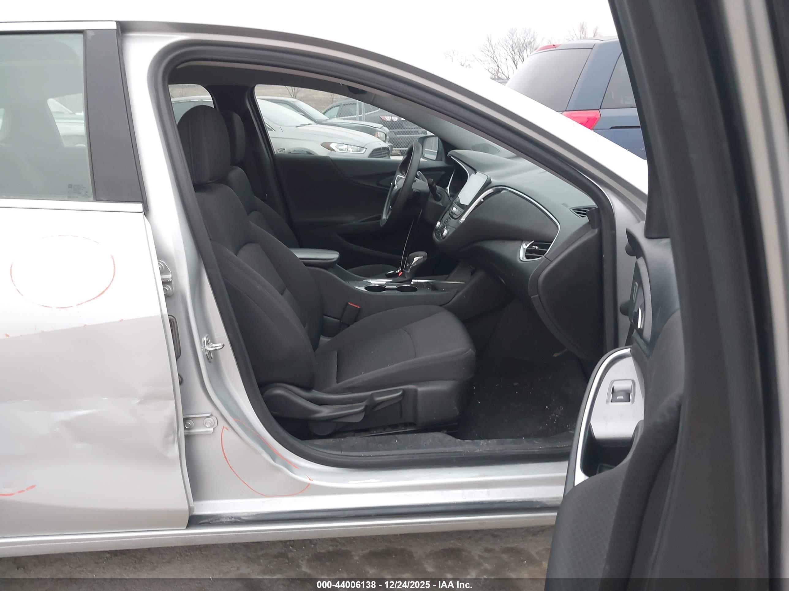 CHEVROLET MALIBU image 5