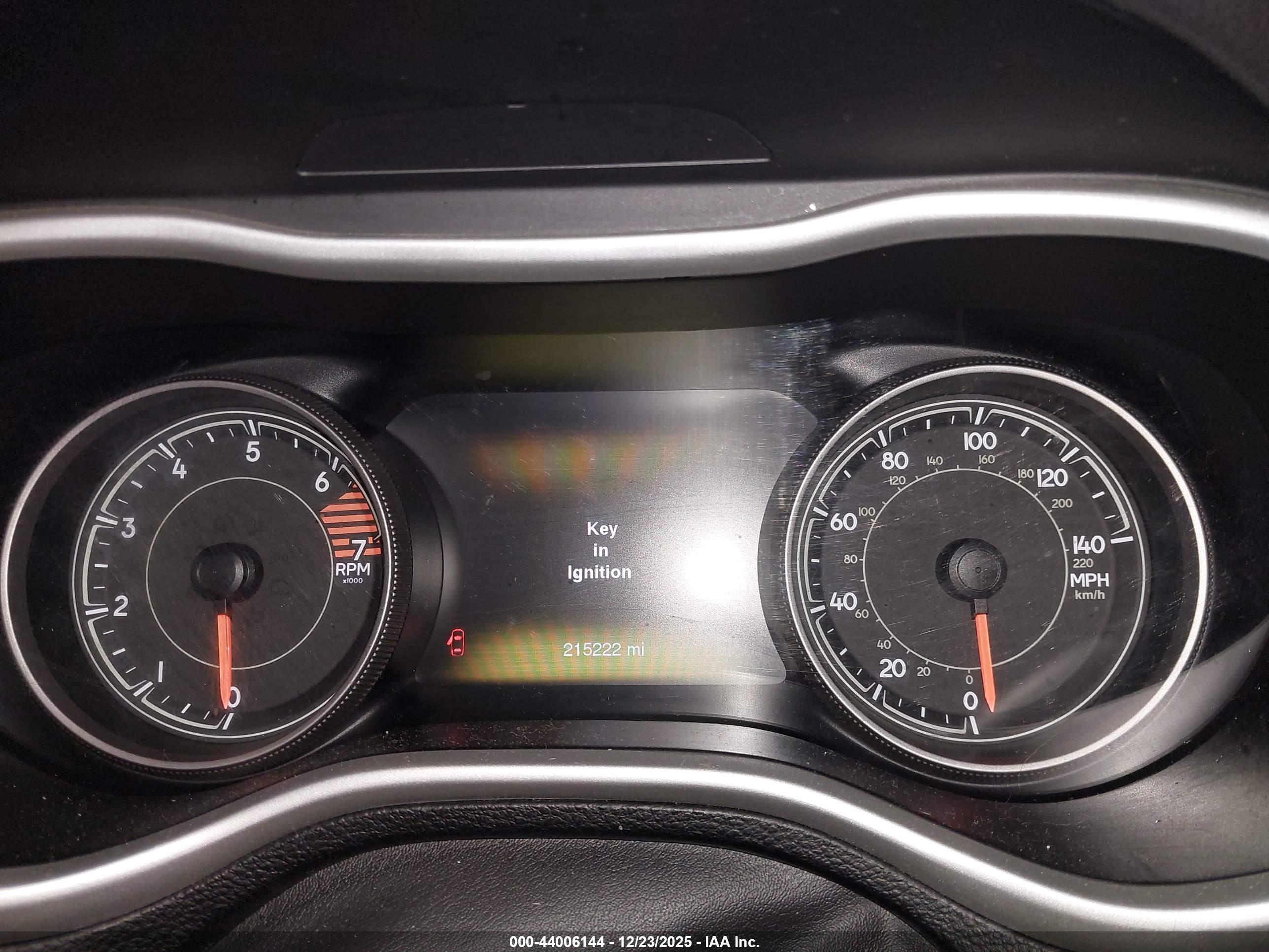 JEEP CHEROKEE image 7