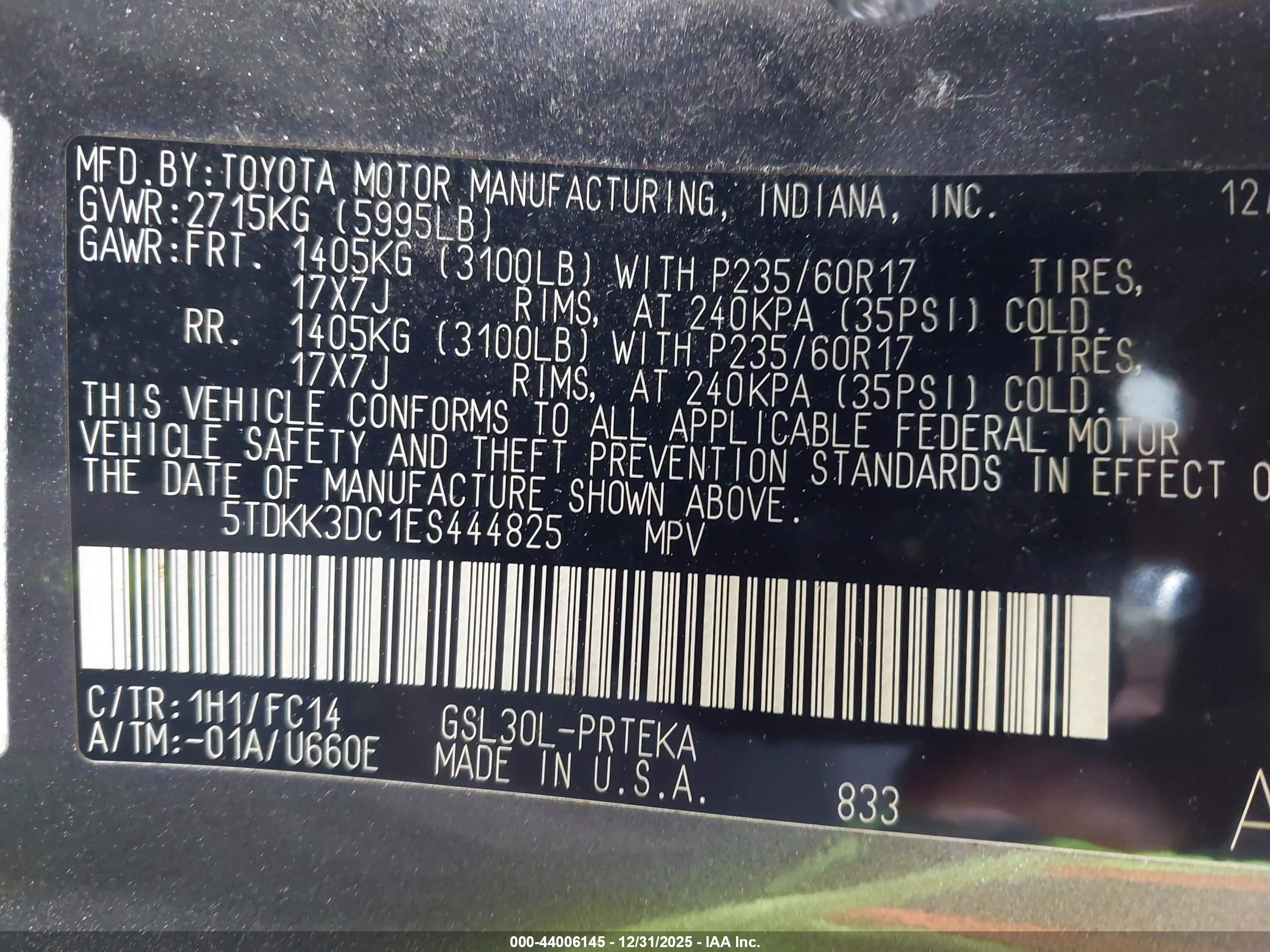 TOYOTA SIENNA image 9