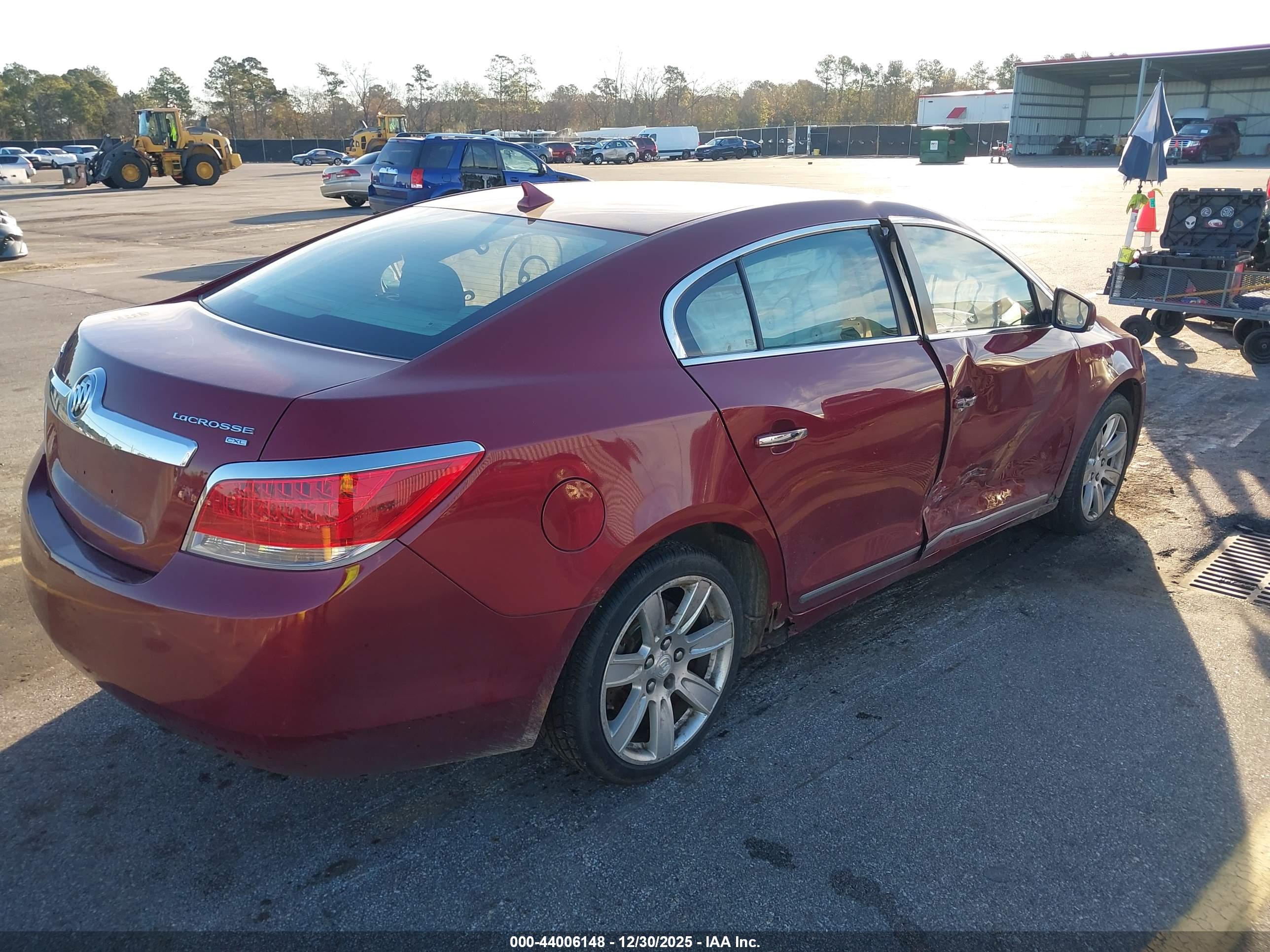 BUICK LACROSSE image 4