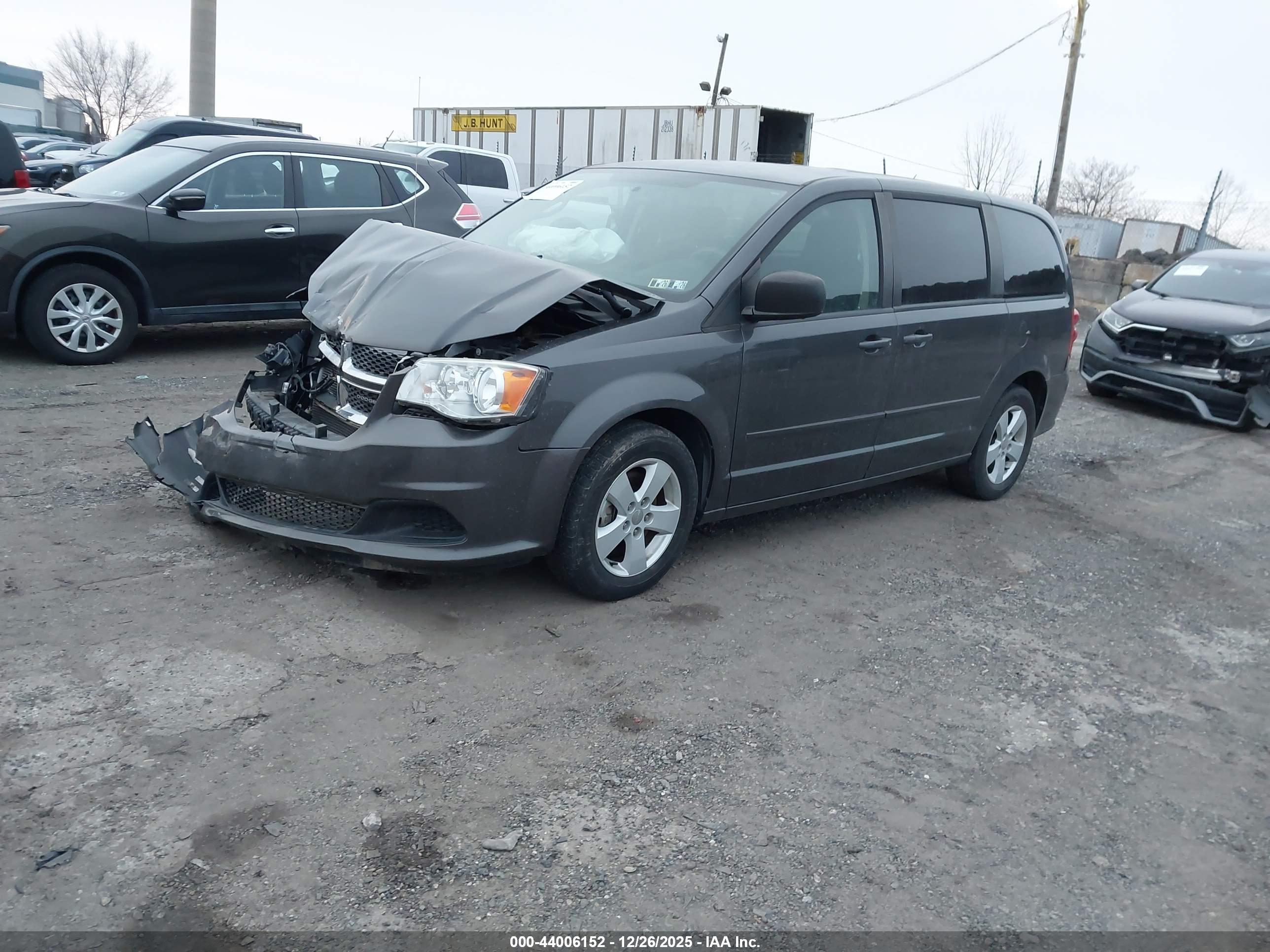 DODGE GRAND image 2