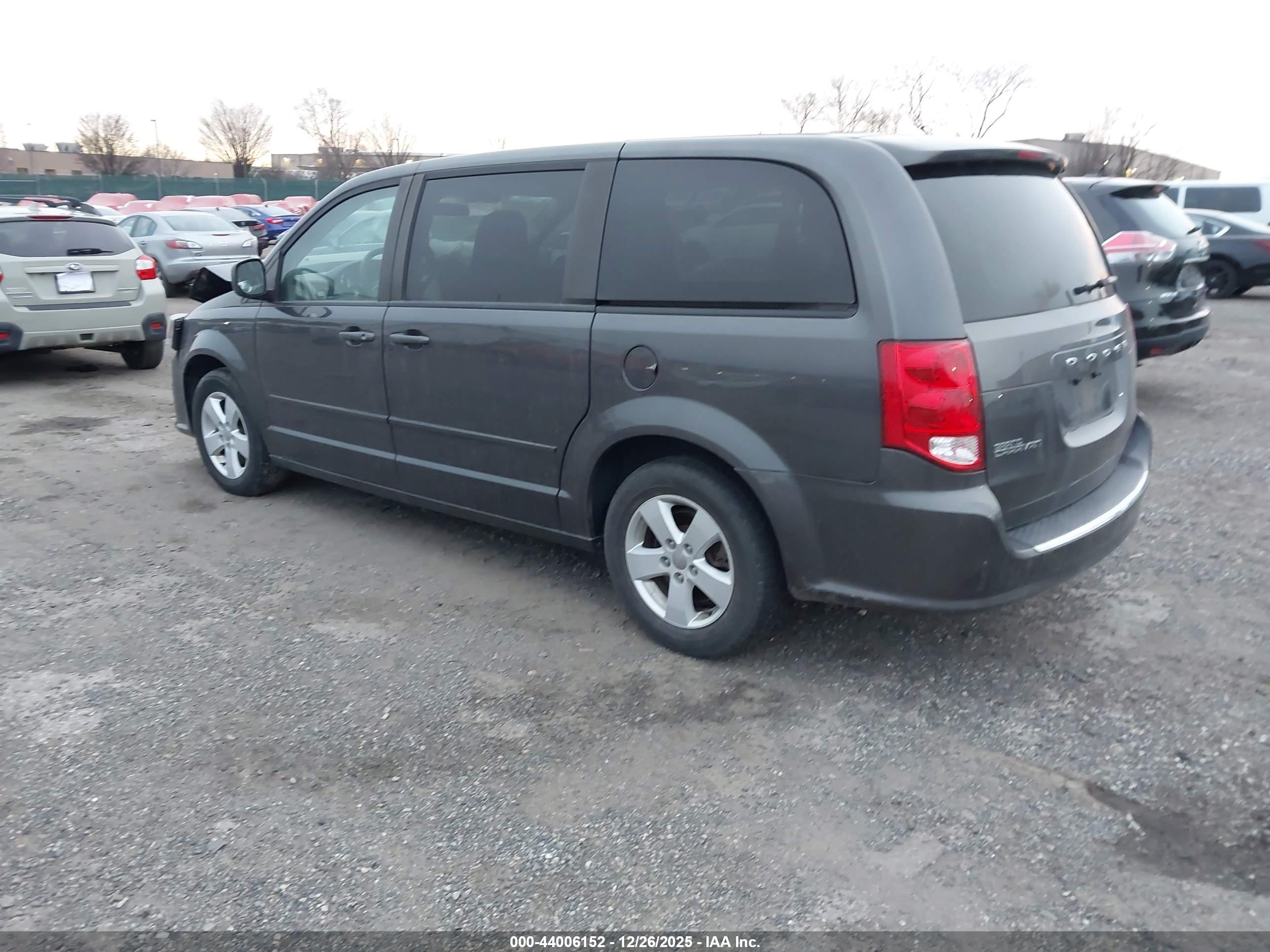 DODGE GRAND image 3