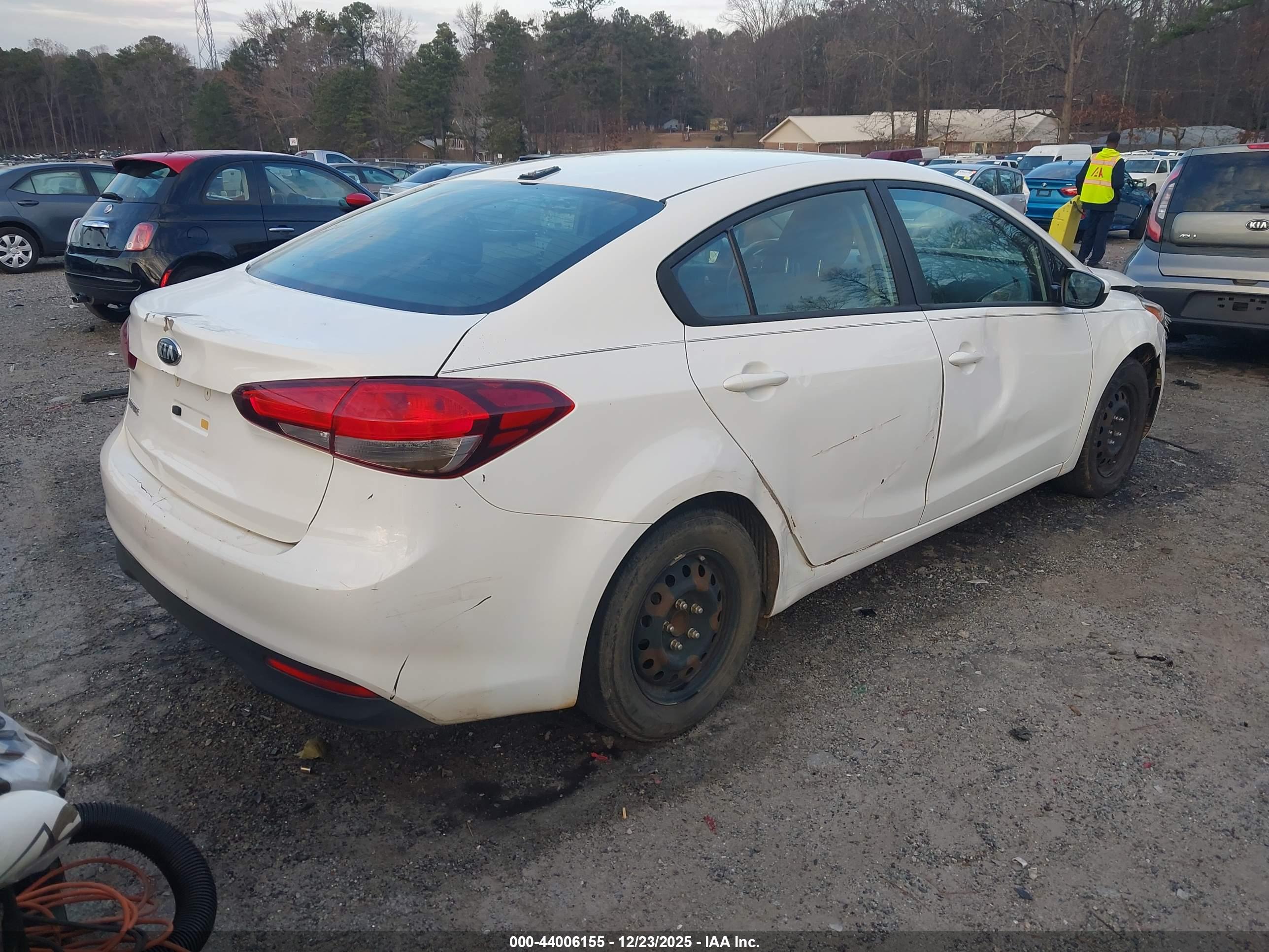 KIA FORTE image 4