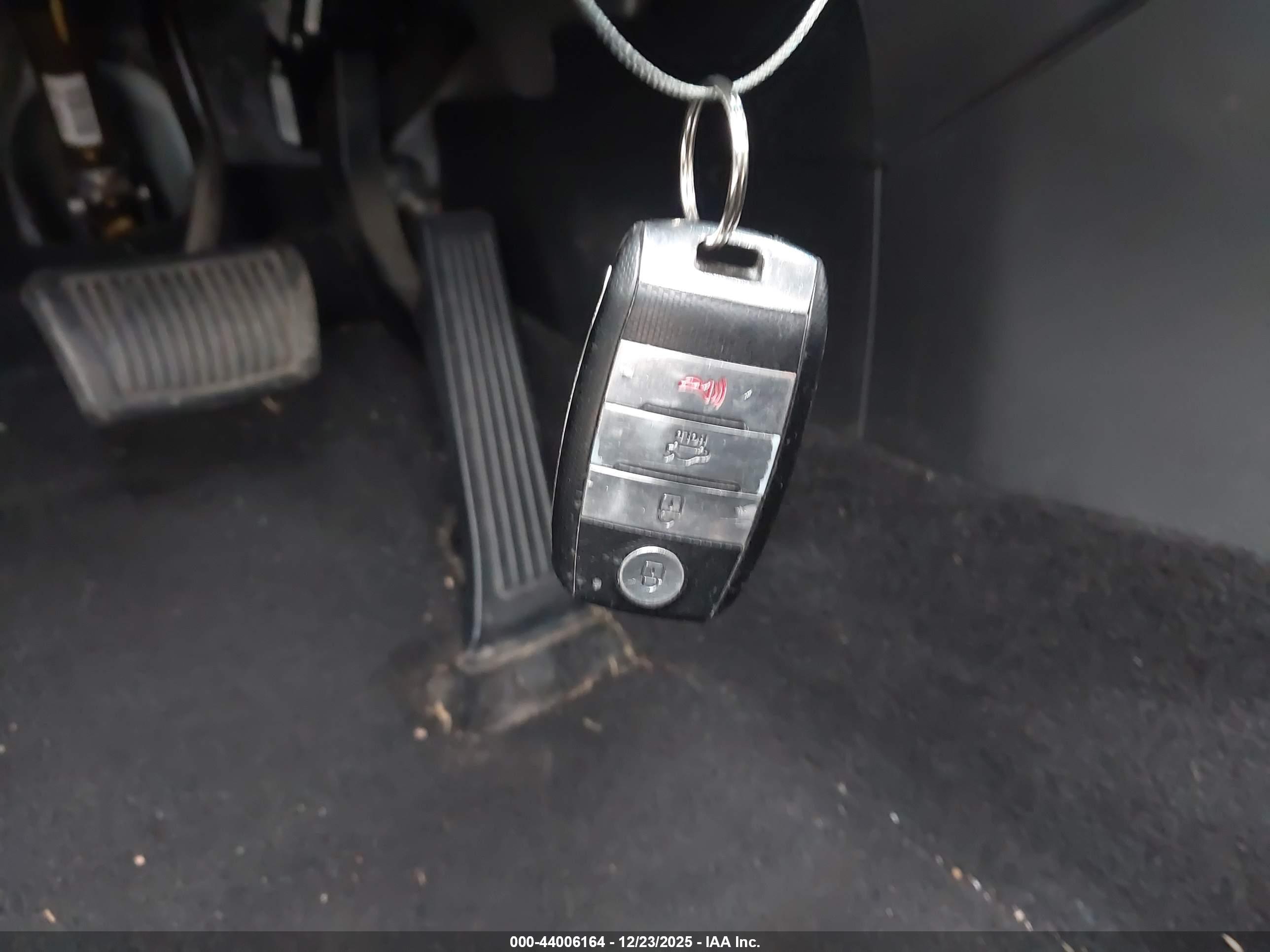 KIA OPTIMA image 11