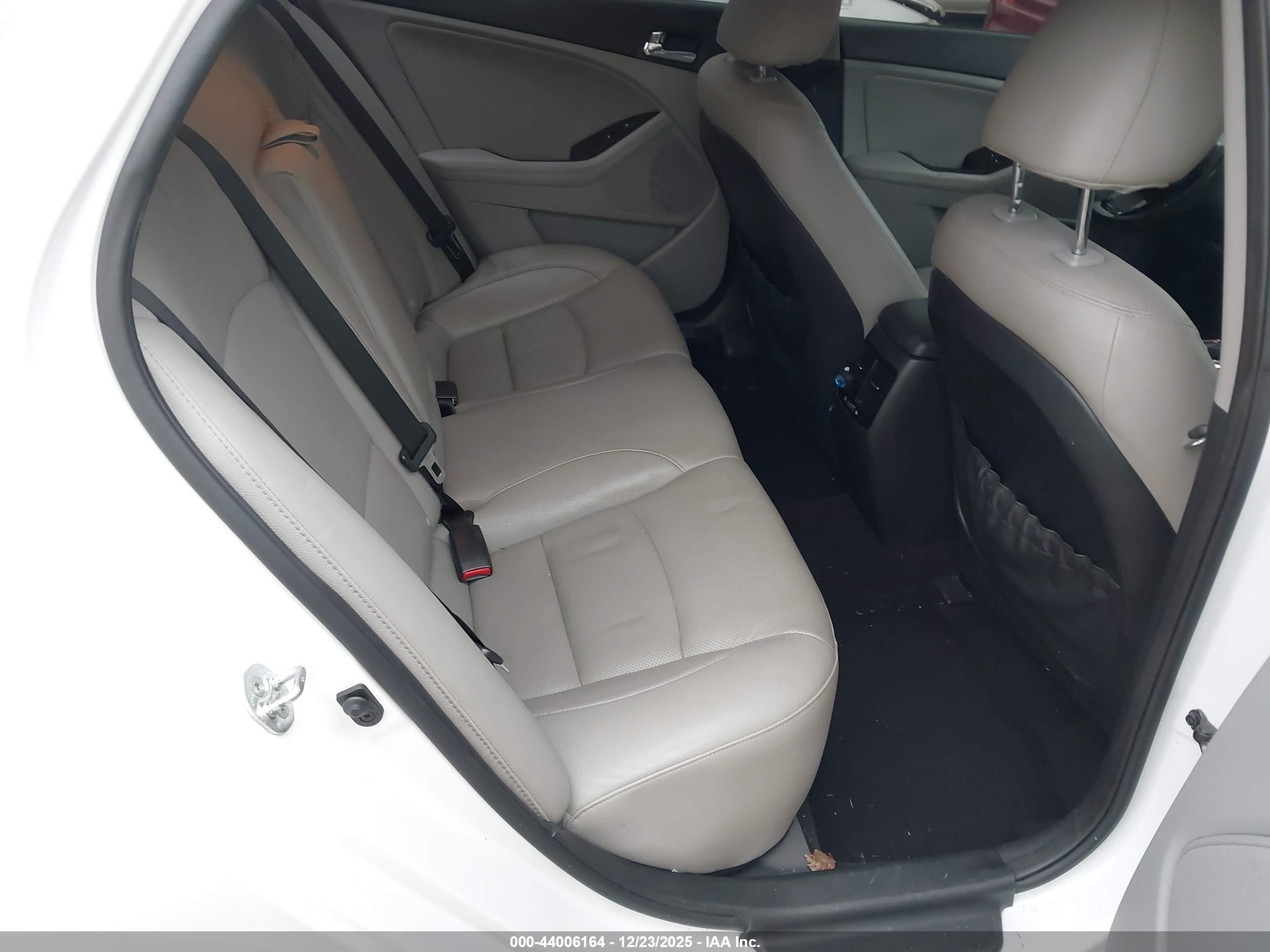 KIA OPTIMA image 8