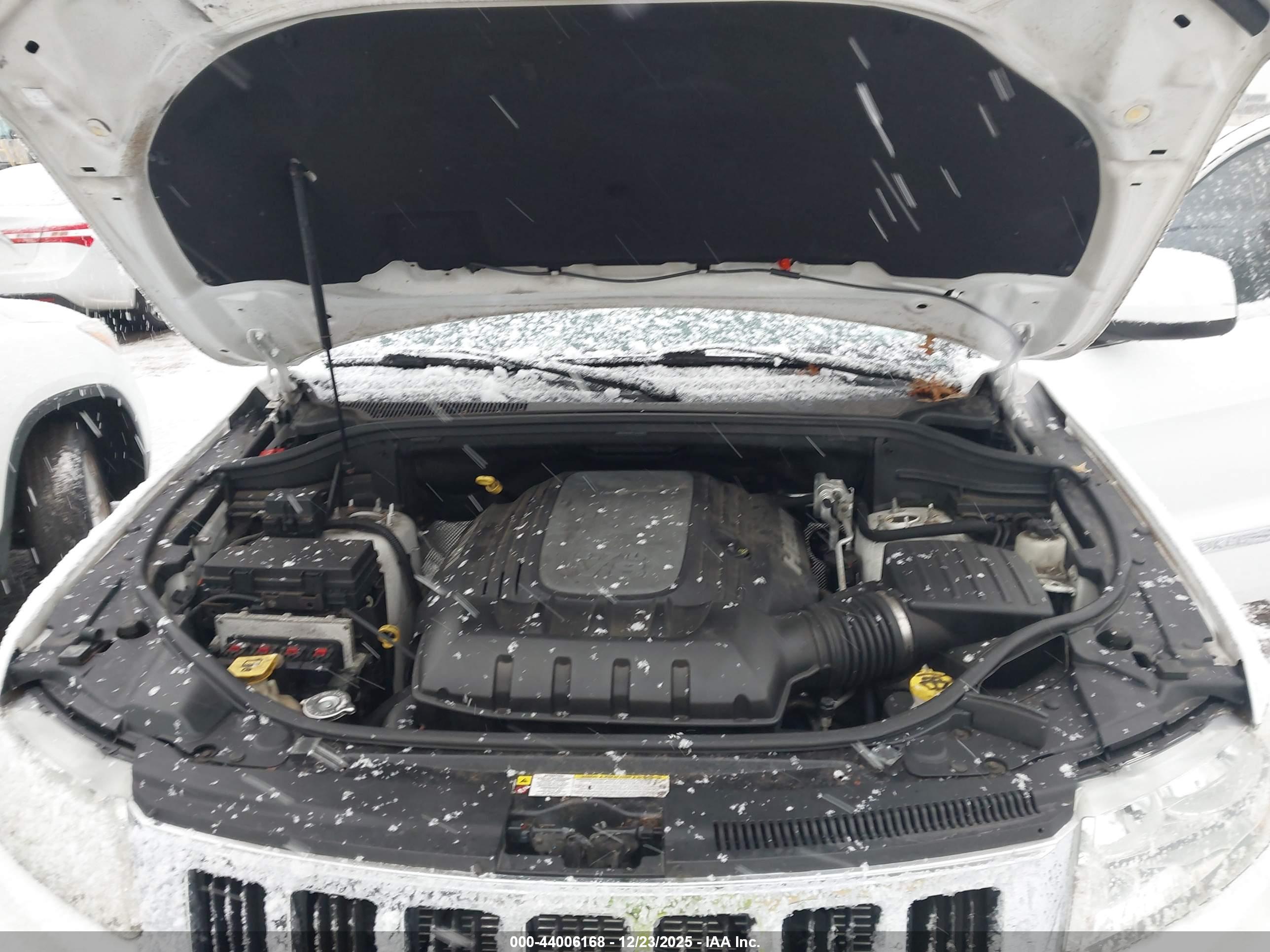 JEEP GRAND image 10