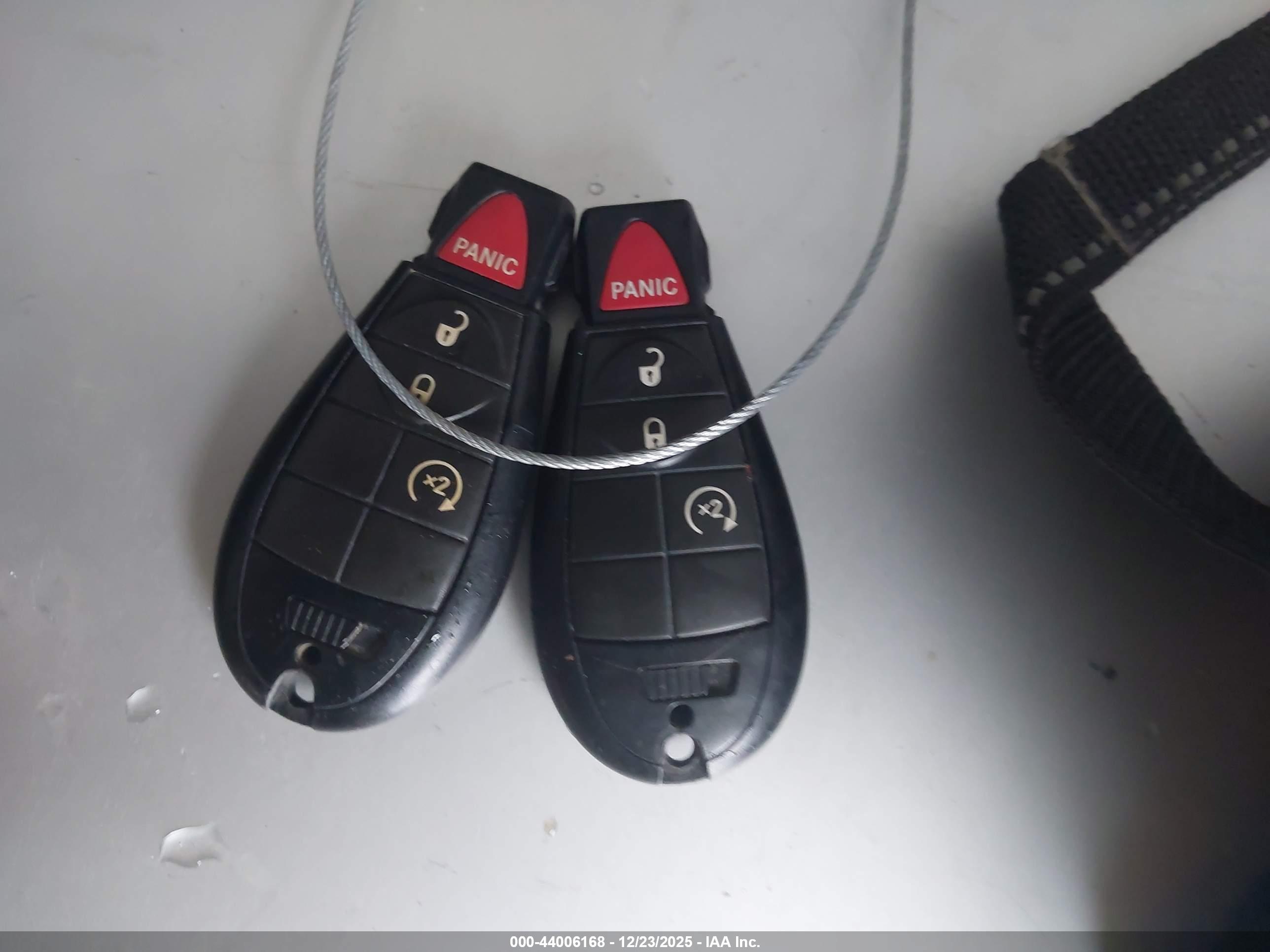 JEEP GRAND image 11