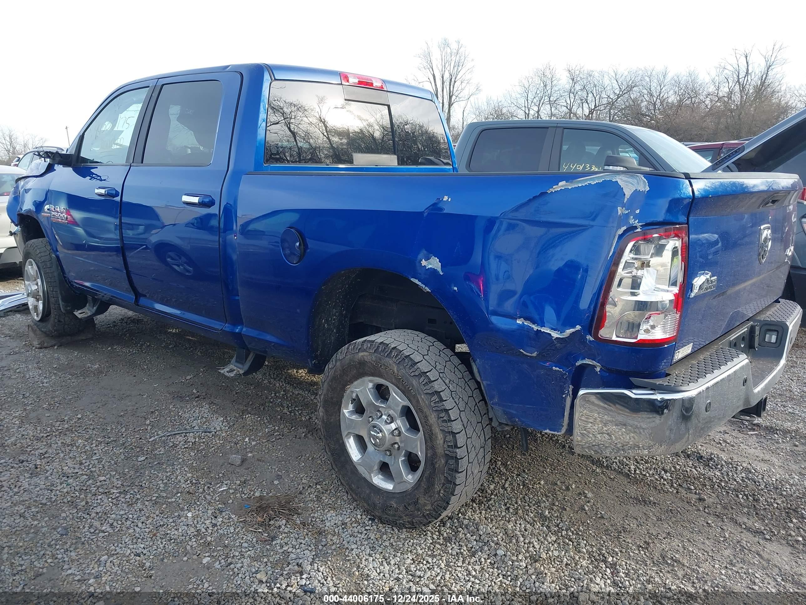 RAM 2500 image 3