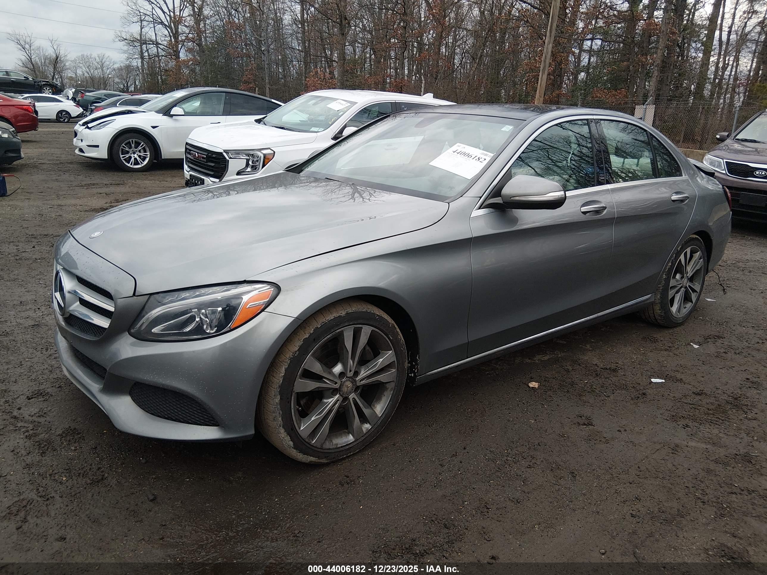 MERCEDES-BENZ C image 2
