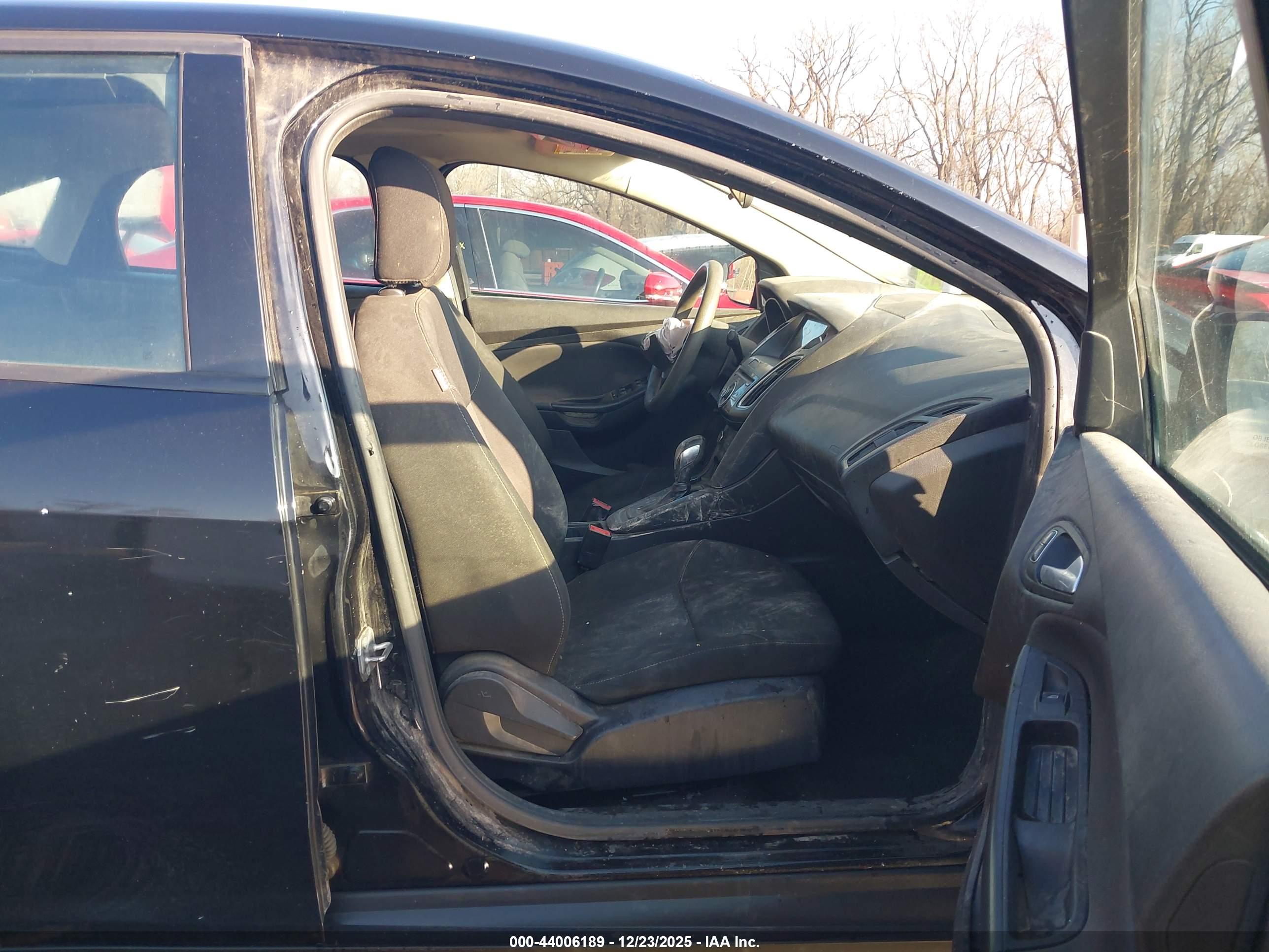 FORD FOCUS image 5