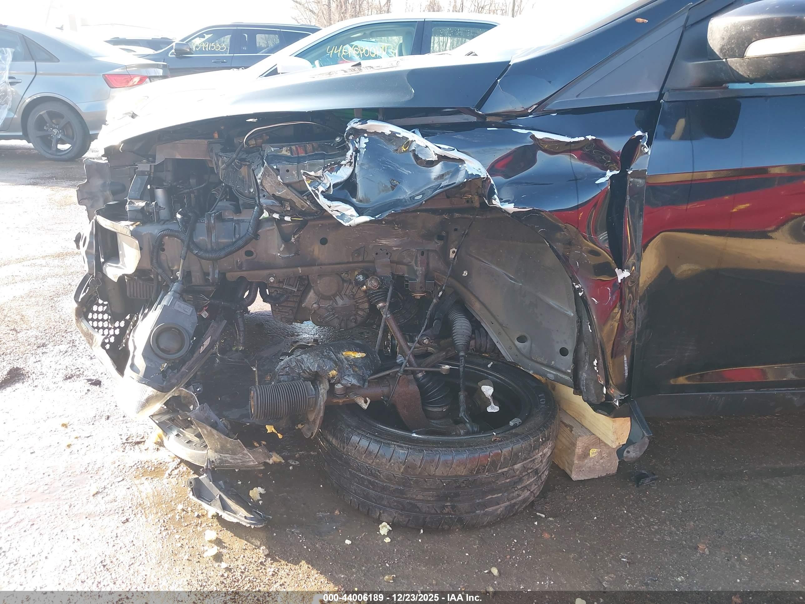 FORD FOCUS image 6