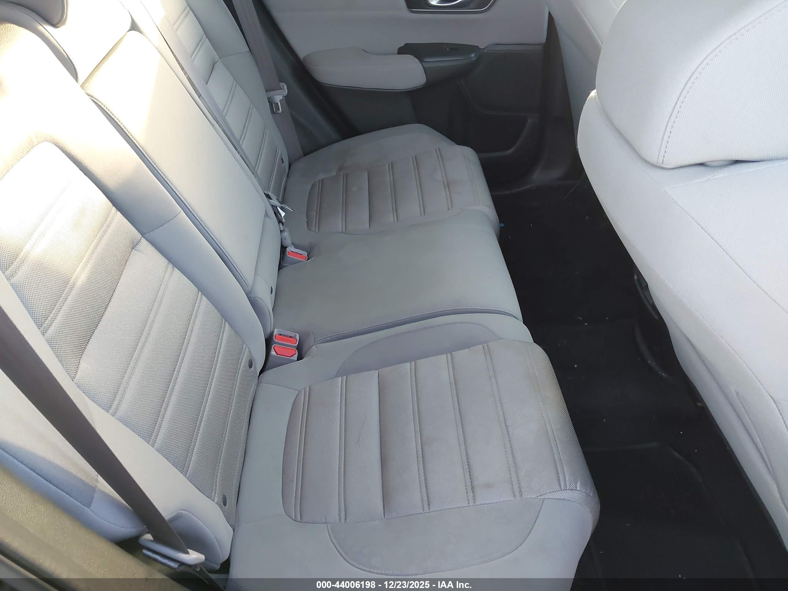 HONDA CR-V image 8
