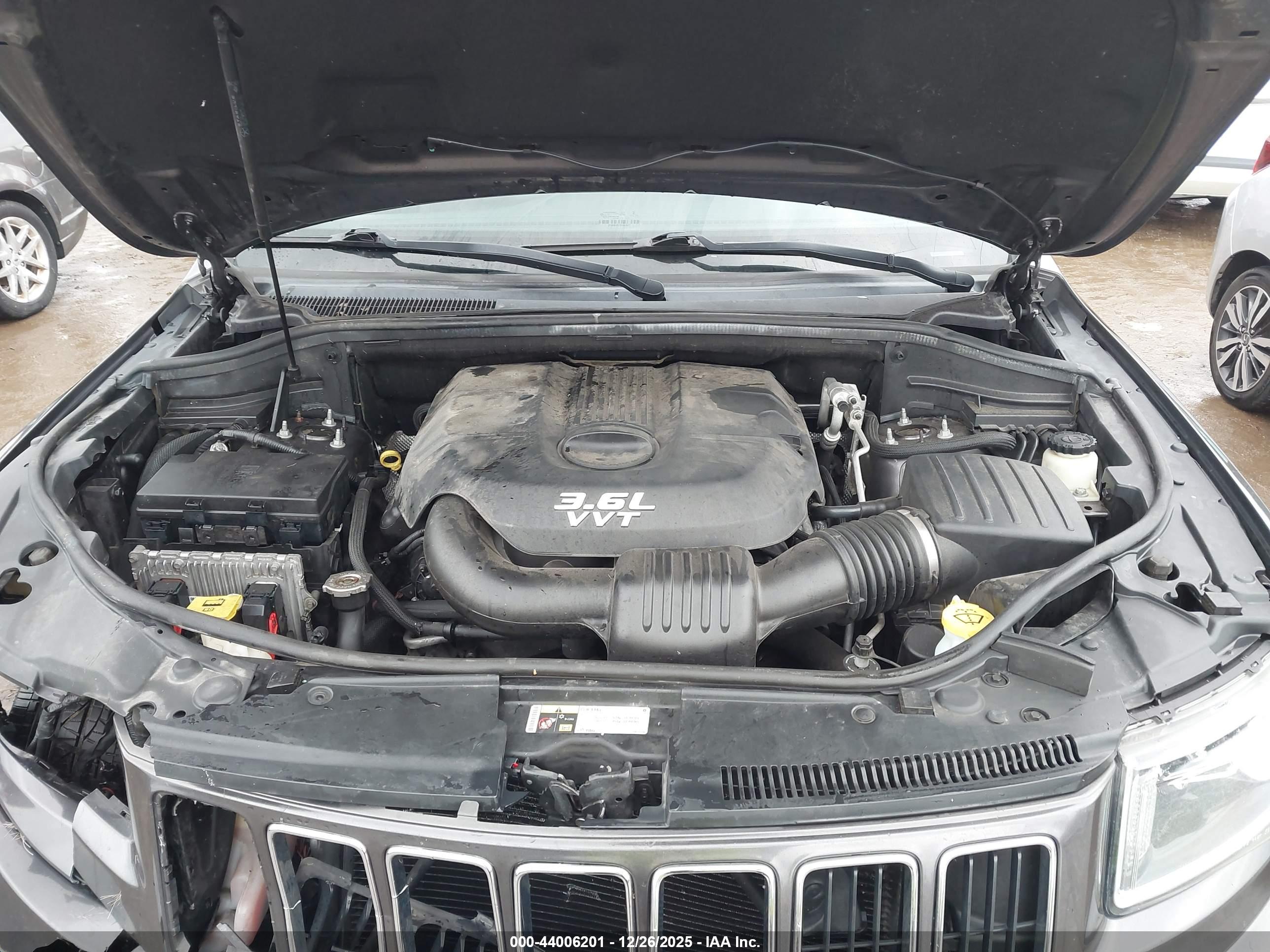 JEEP GRAND image 10