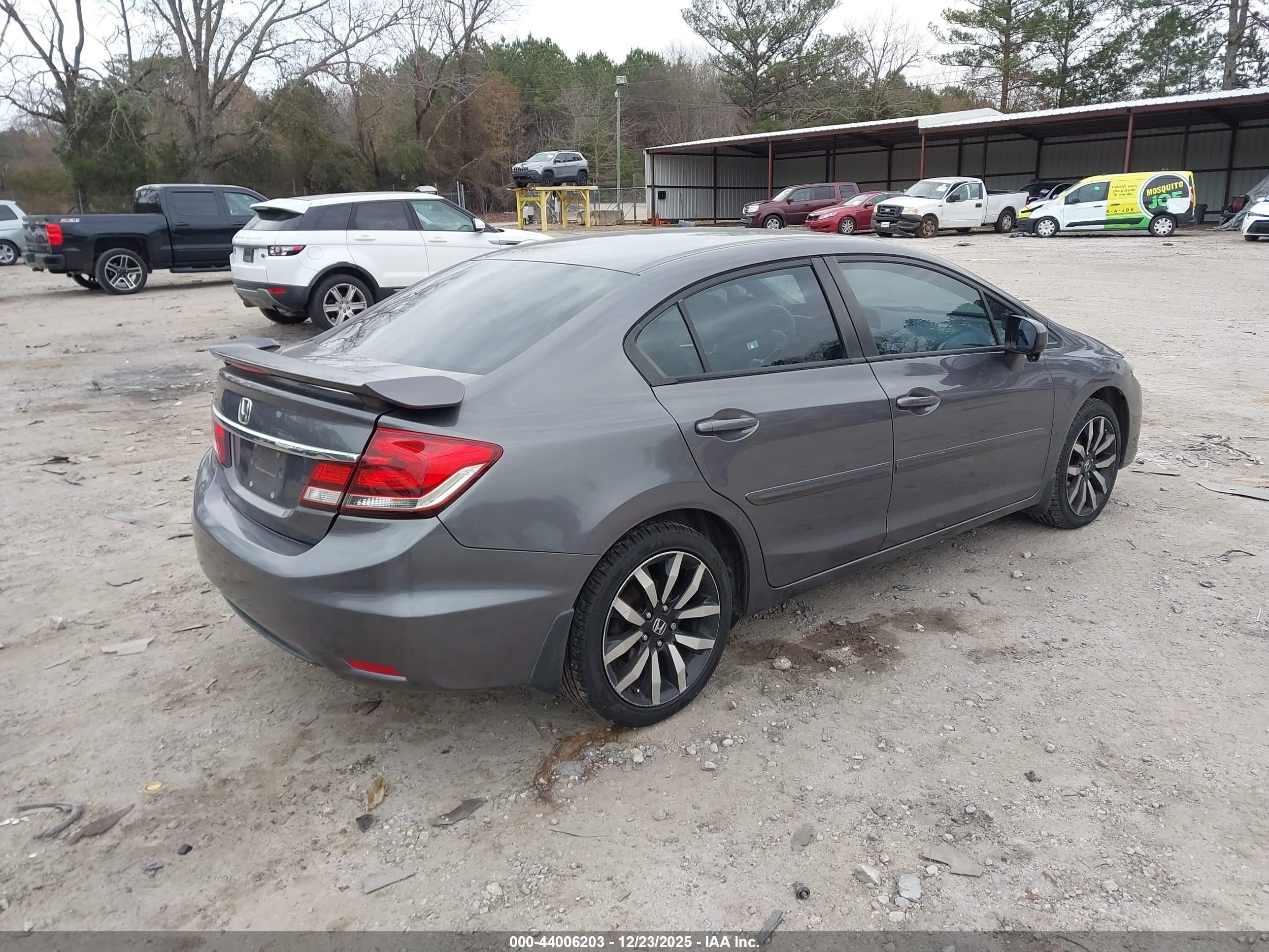 HONDA CIVIC image 4