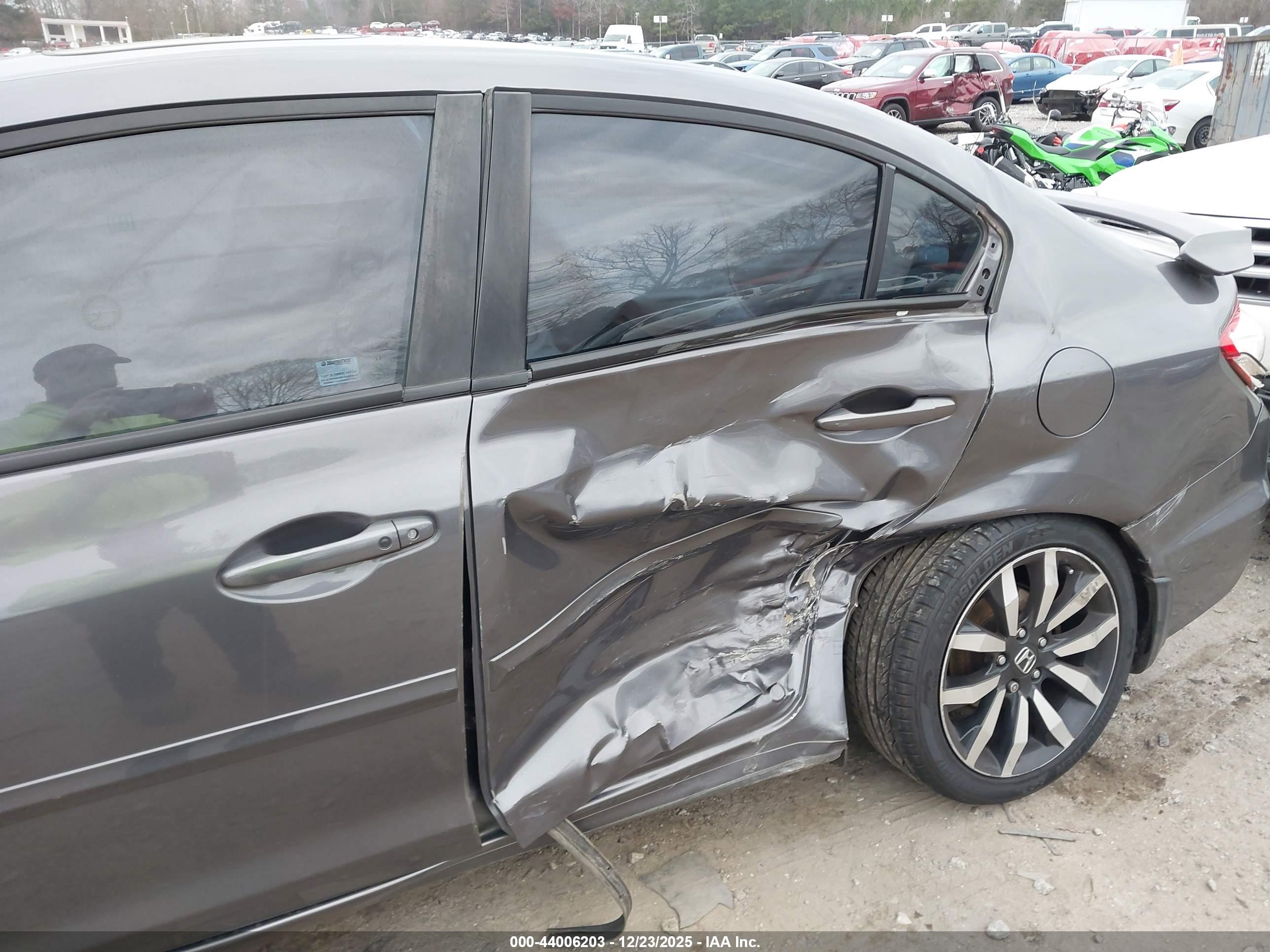 HONDA CIVIC image 6