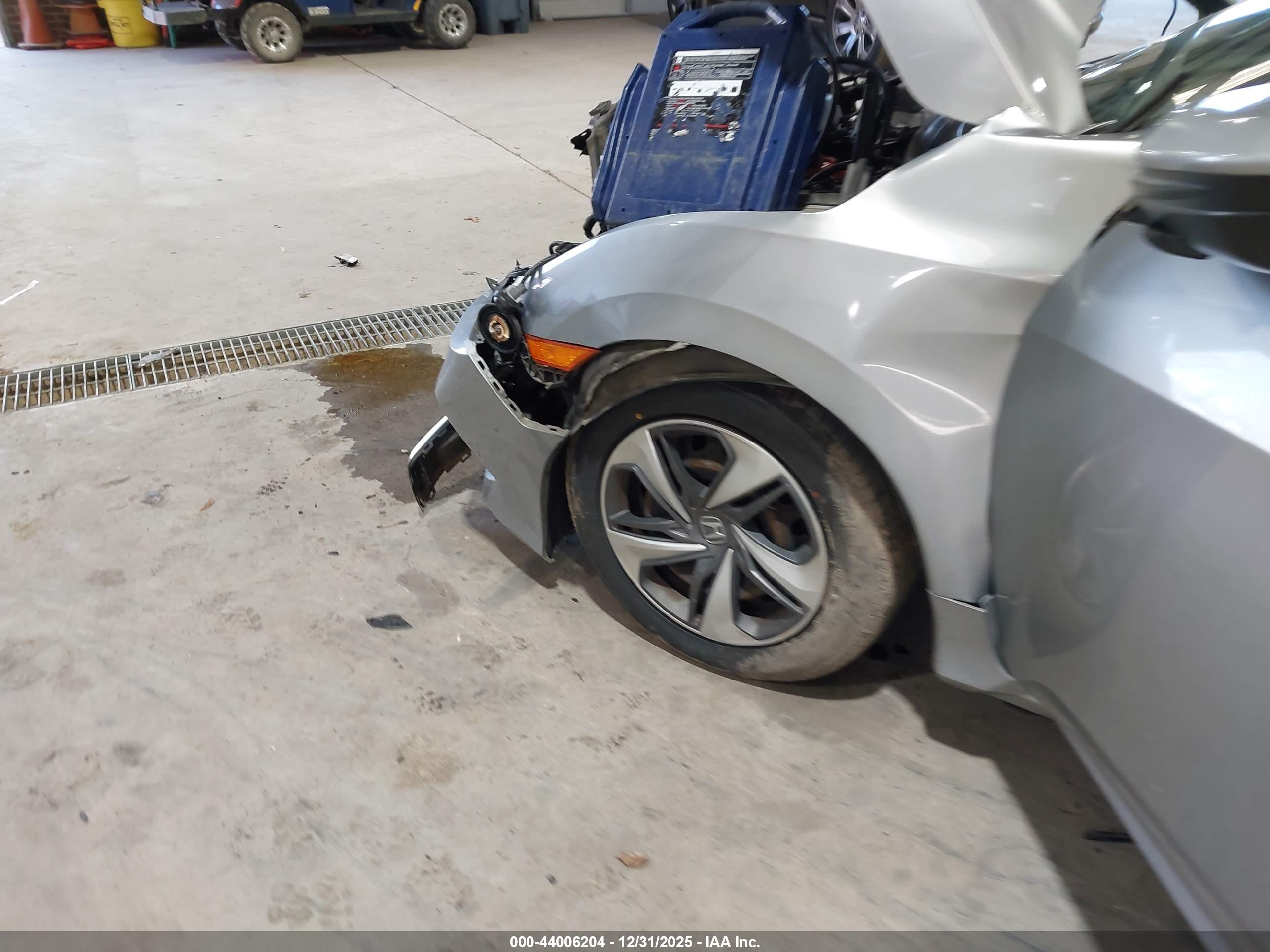 HONDA CIVIC image 6